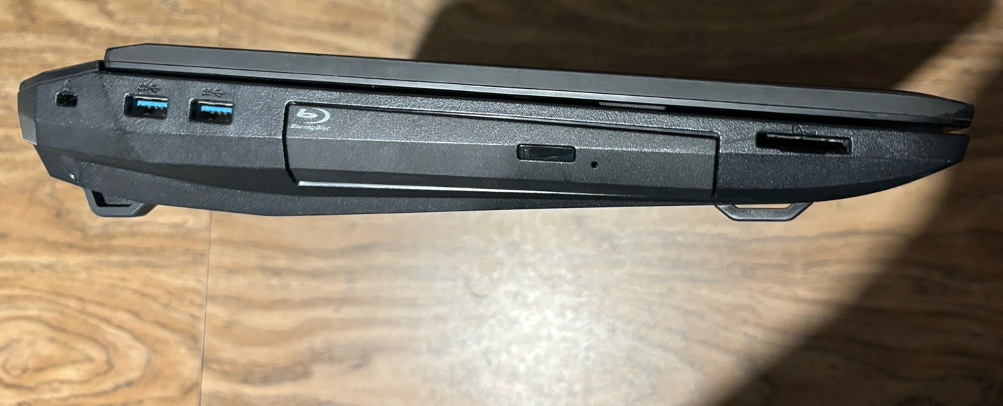 ASUS ROG G750JZ Gaming Laptop Without Hard Drive Offers Welcome