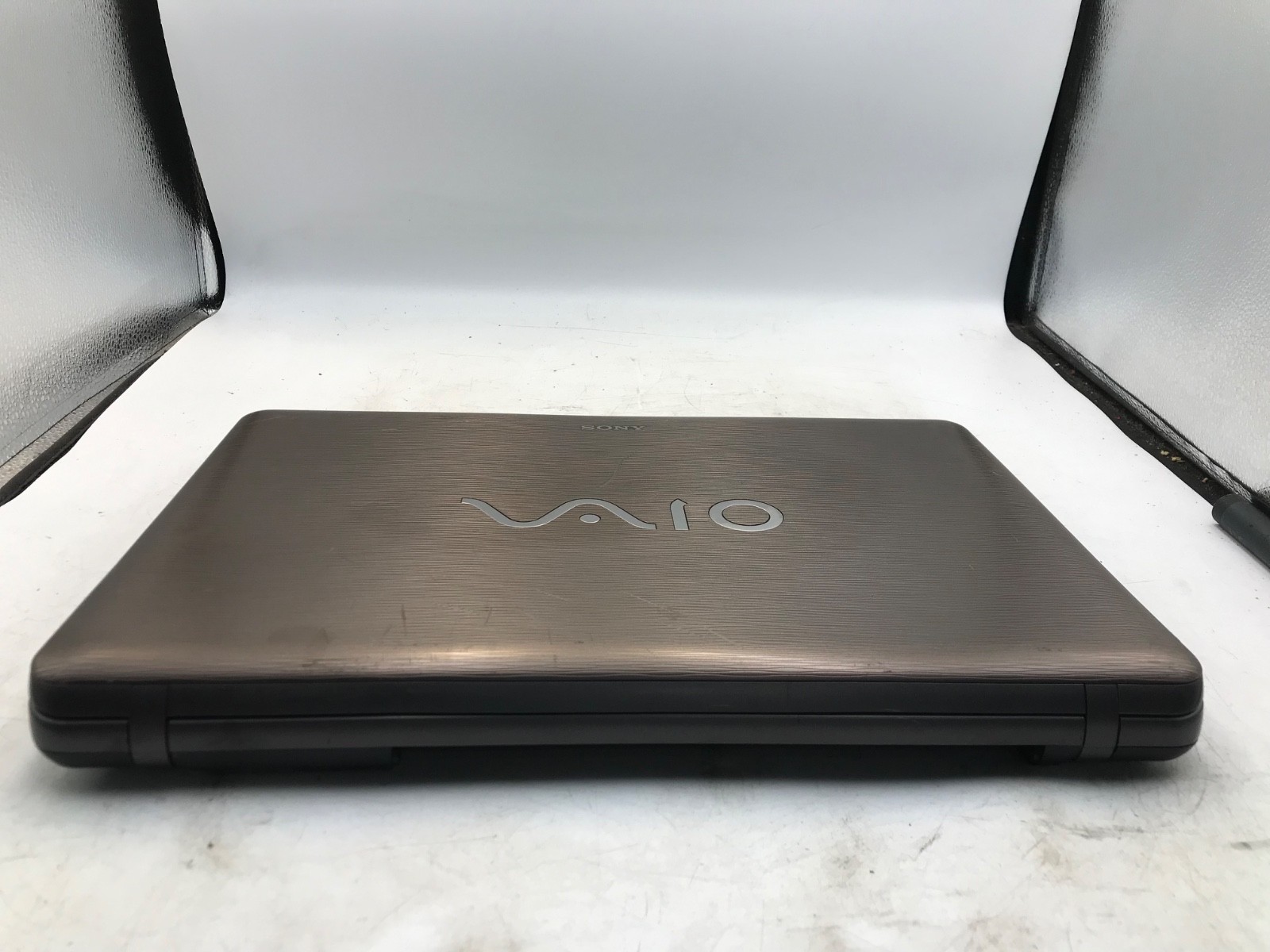 Sony VAIO PCG-7184L Intel Core 2 Duo 15″ -BAD DISPLAY/CRACKED BEZEL -MZ