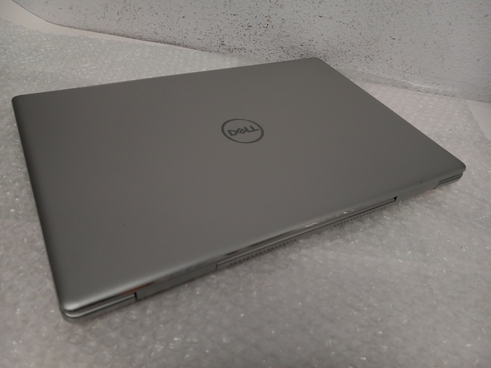 Dell Inspiron 15 7000 Intel Core i5-8265U 1.6GHz 8GB 1TB HD/SSD W11 NVIDIA MX250