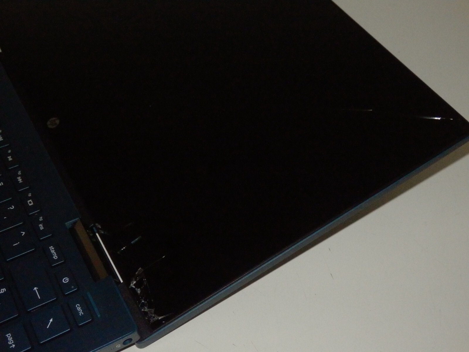 HP Pavilion X360 14-dy, Intel i5-1155G7, 8GB Ram, 256GB SSD, 14″ FHD, Intel Iris