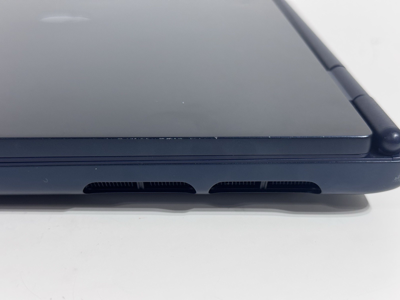 Dell Alienware 16X Aurora 240Hz QHD+ 2.7 GHz Ultra 9 275HX 32GB 1TB SSD RTX 5060