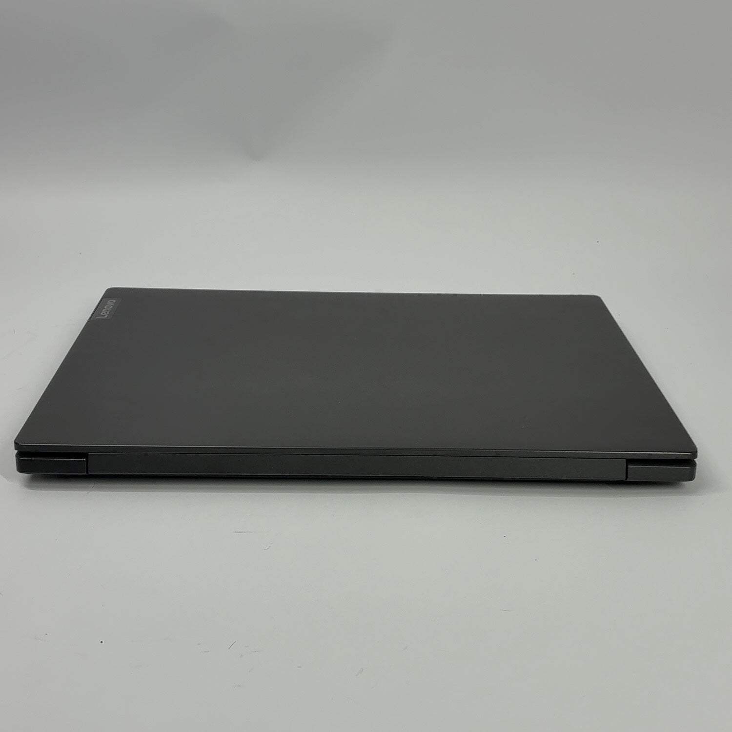 Lenovo IdeaPad S145-15AST 81N3 15.6″ AMD A6-9225 2.6GHz 4GB RAM 1TB HDD