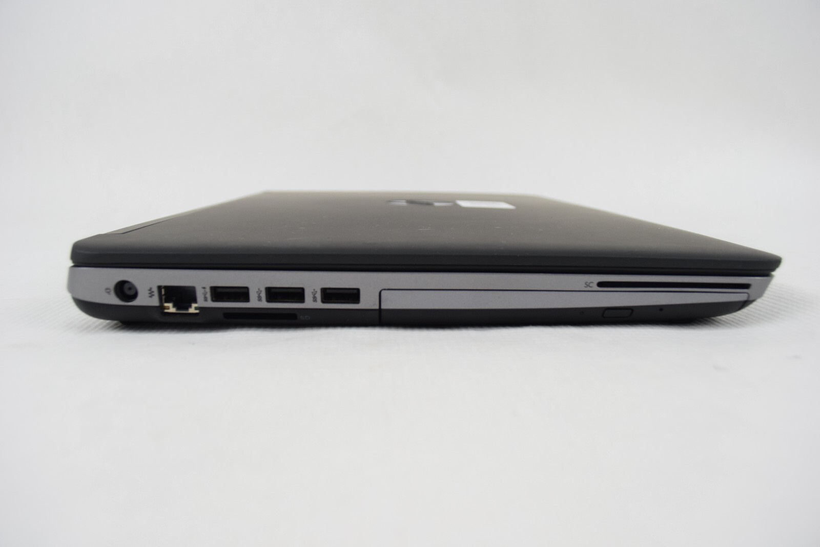 HP ProBook 650 G1 Intel Core i3-4000M 2.4GHz 4 GB 15.5″ NO HDD or OS
