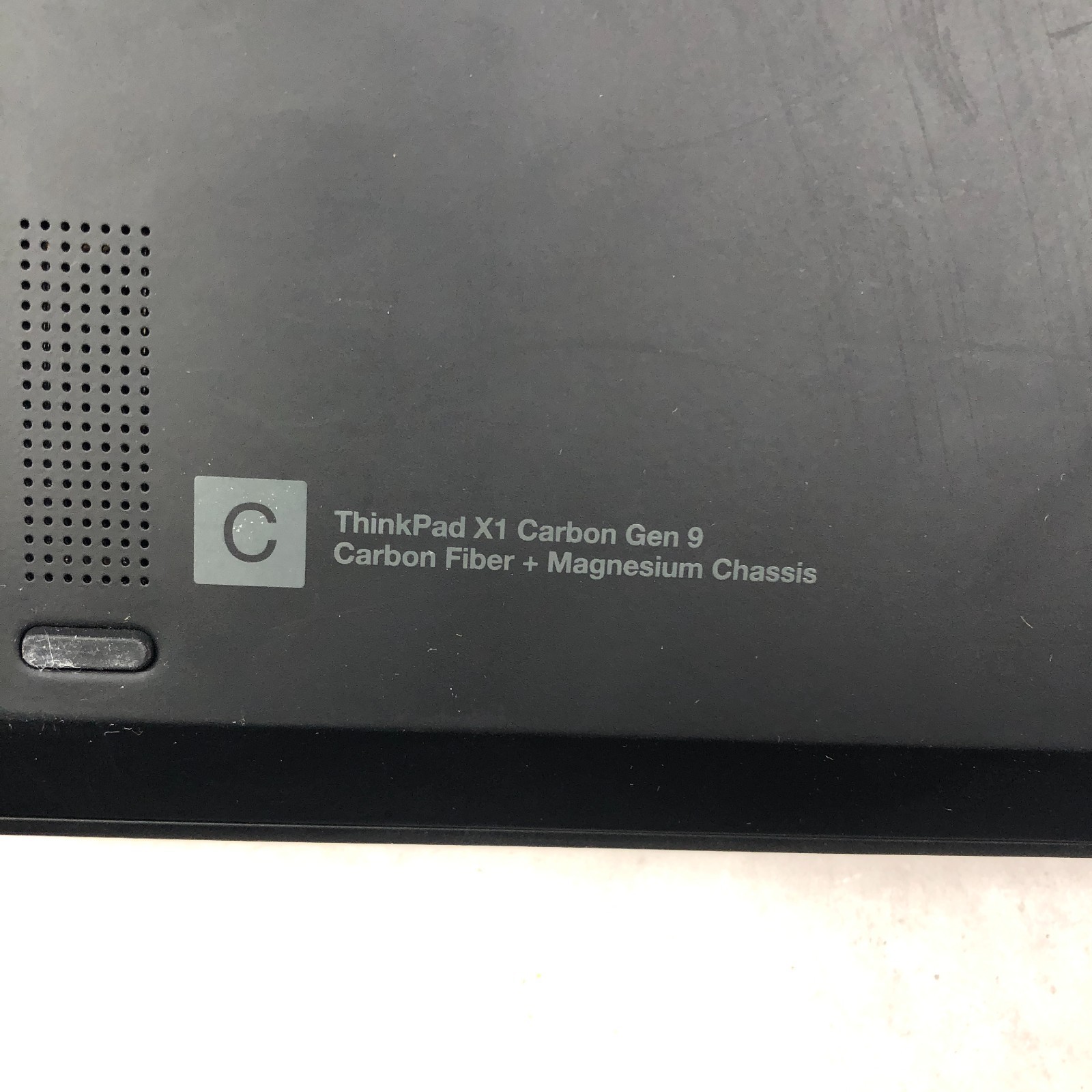 LENOVO THINKPAD X1 CARBON (9TH GEN) Core i7-1165G7 16GB RAM 1TB SSD *READ*