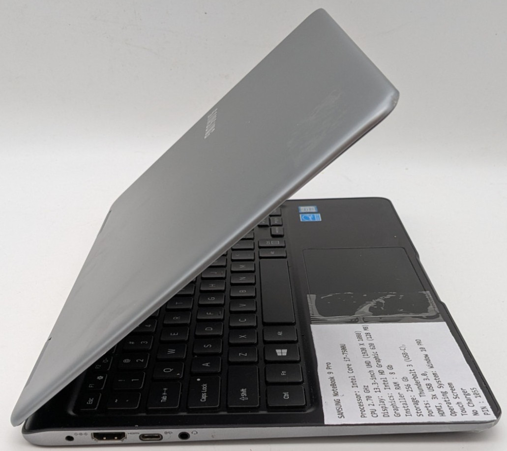 Samsung Laptop Notebook 9 Pro . i7, RAM 8 GB, Storage 256 Gb Touchscreen