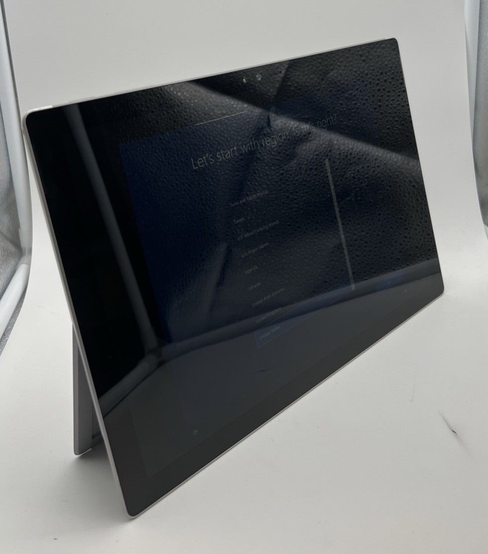 Microsoft Surface Pro 4 Intel i7-6650U 16GB RAM 512GB 3/3
