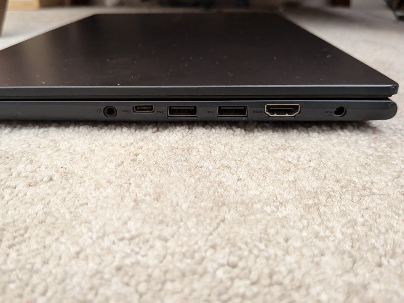 ASUS VivoBook 14 Laptop – Ryzen 5 4600H 16GB RAM 500GB SSD + Charger (see desc)