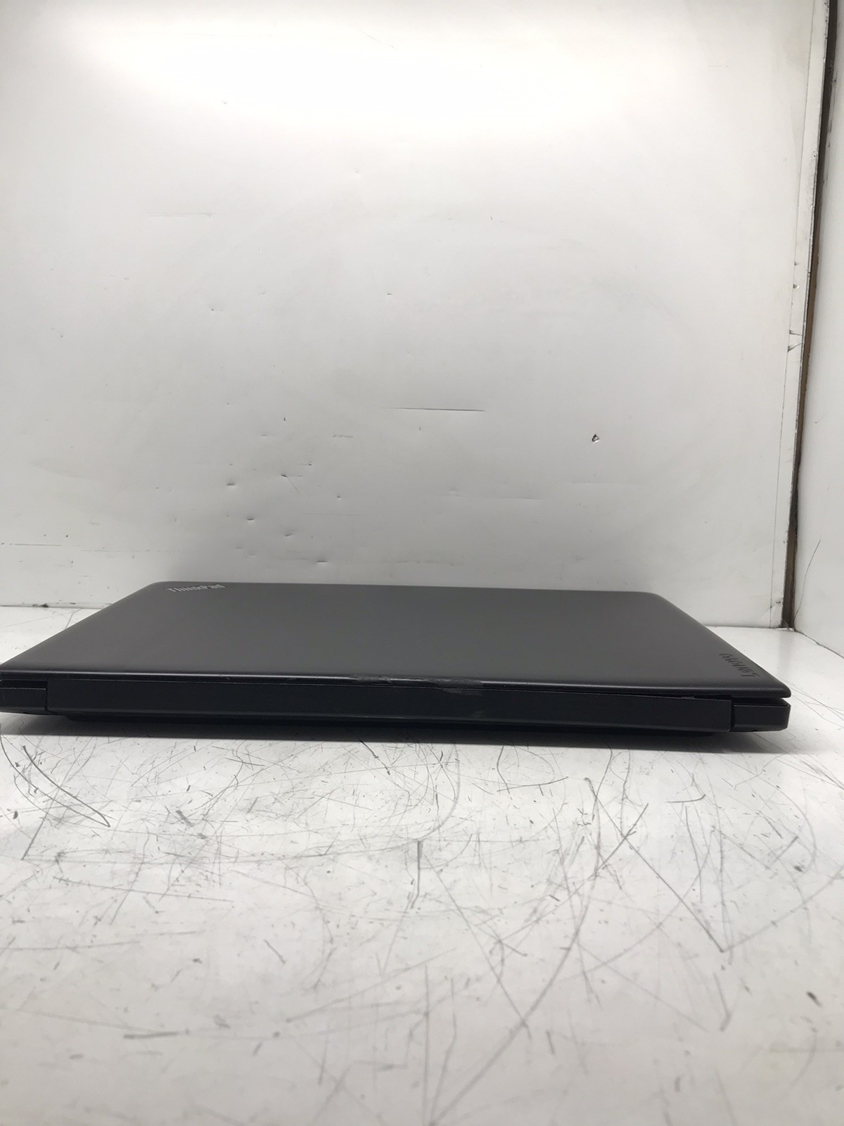 Lenovo Thinkpad E475 14″ AMD A10-9600P 2.4GHz 8GB RAM No HDD/SSD – Boots to BIOS