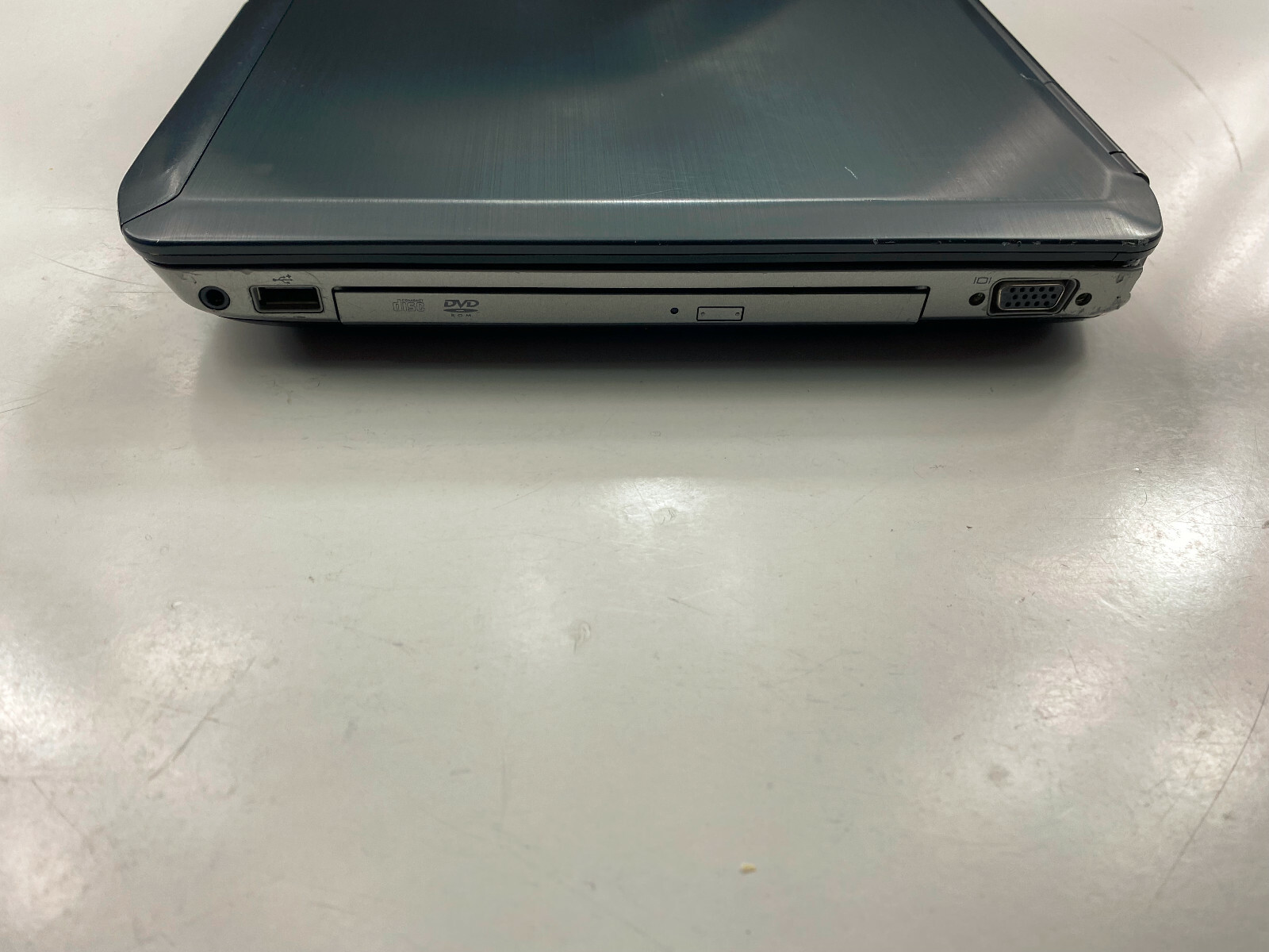 Dell Latitude E5430 14″ Intel i5-3210M 2.5GHz 4GB RAM 320GB HDD Win 10 AP07-03B