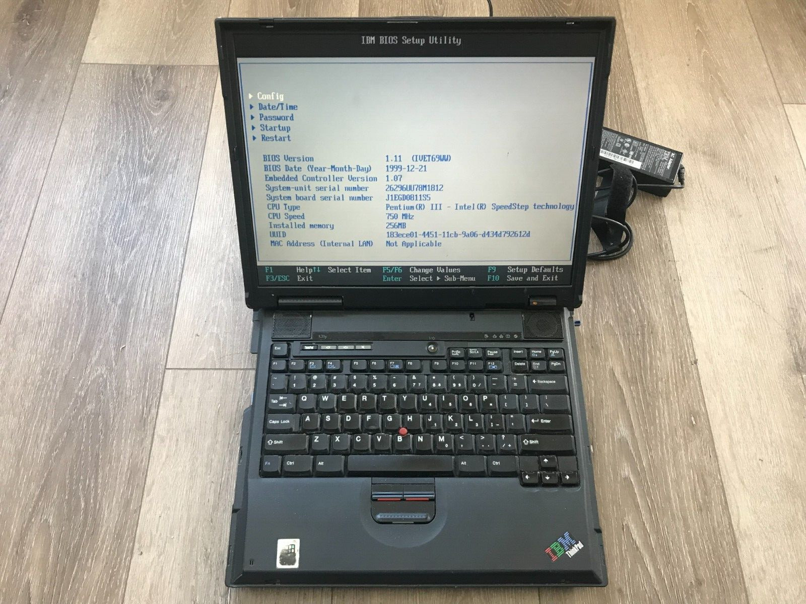IBM Thinkpad A20p Type 2629-6UU 15″ Intel Pentium III 750GHz 256 MB RAM 40GB HDD