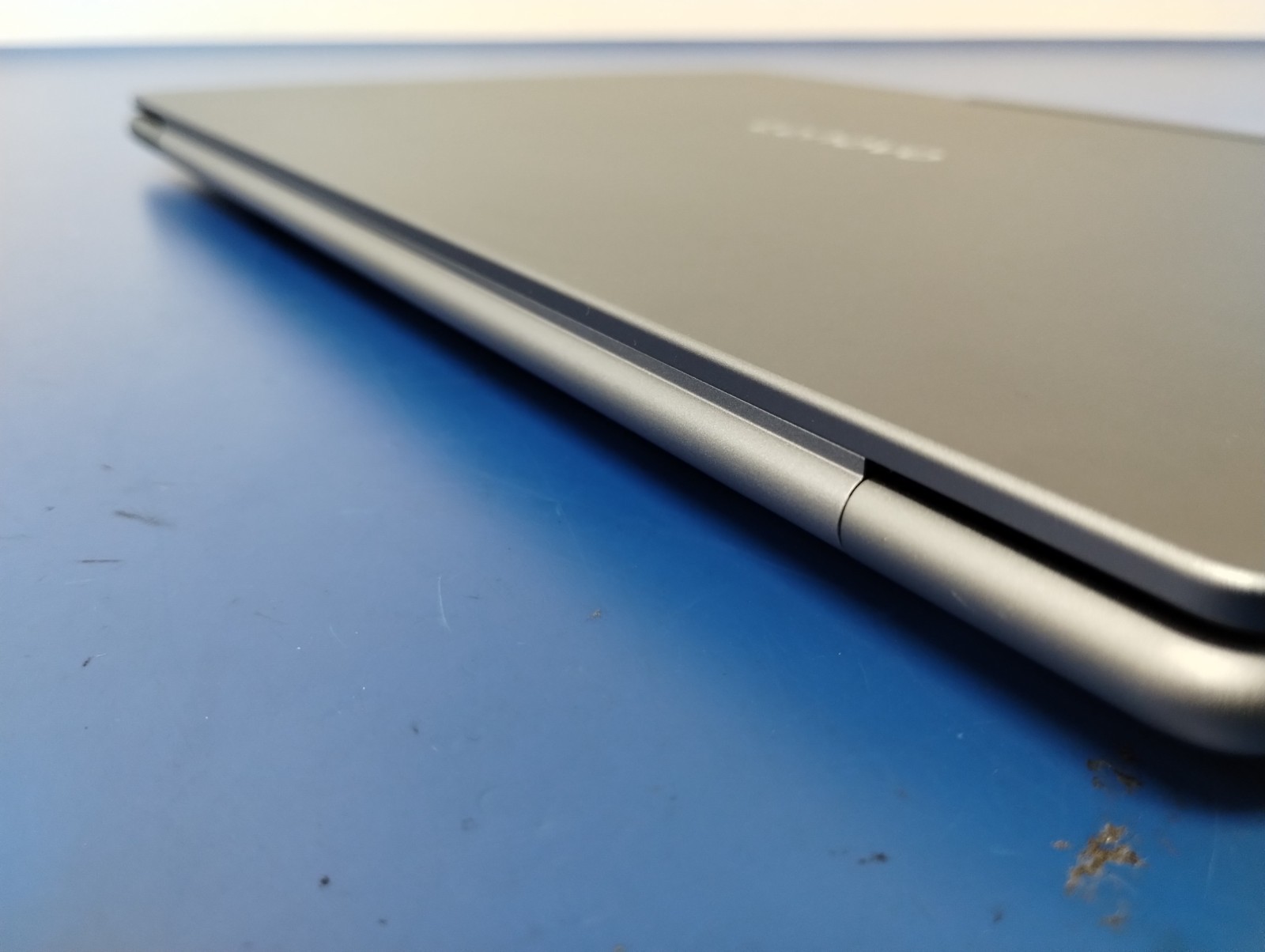 Lenovo Slim 7 14ILL10, Intel Core Ultra 7 258V, 2.20 GHz, 32 GB RAM, 1 TB NVMe
