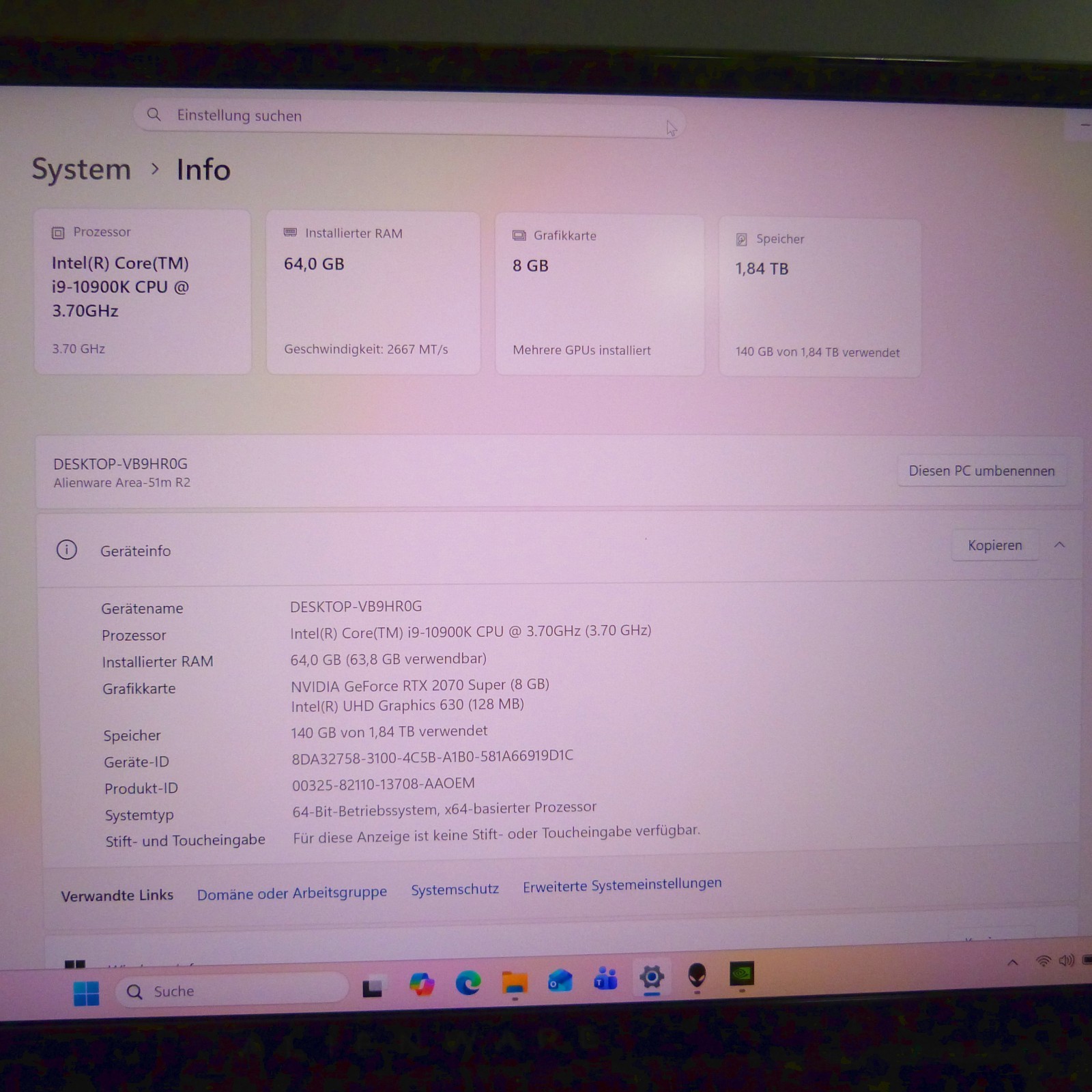 Alienware Area 51m R2 SLIM HIGH END l 17 inch 4K UHD Gaming RTX 2070 i9 64GB RAM