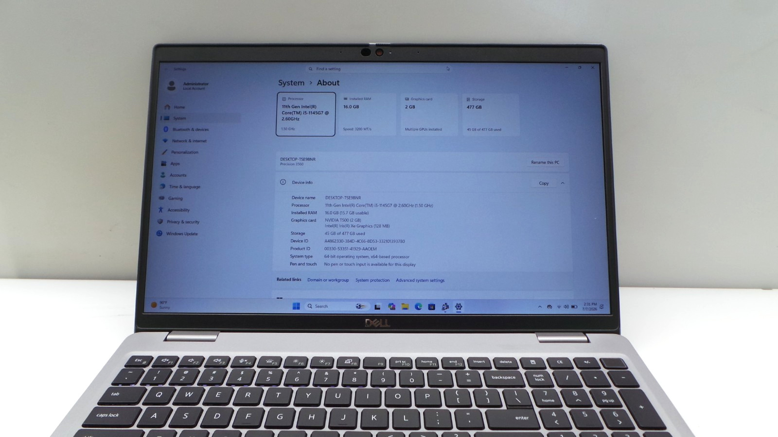 Dell Latitude 3560 15.6″ | i5-1145G7 2.60GHz | 16GB RAM 512GB NVMe | WIN 11 PRO