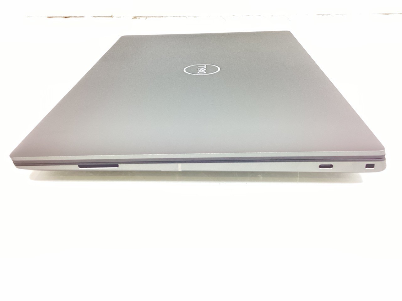 Dell Precision 5690 16″ Ultra 7 165H 32GB 512GB SSD RTX 2000 Ada – W7XCG