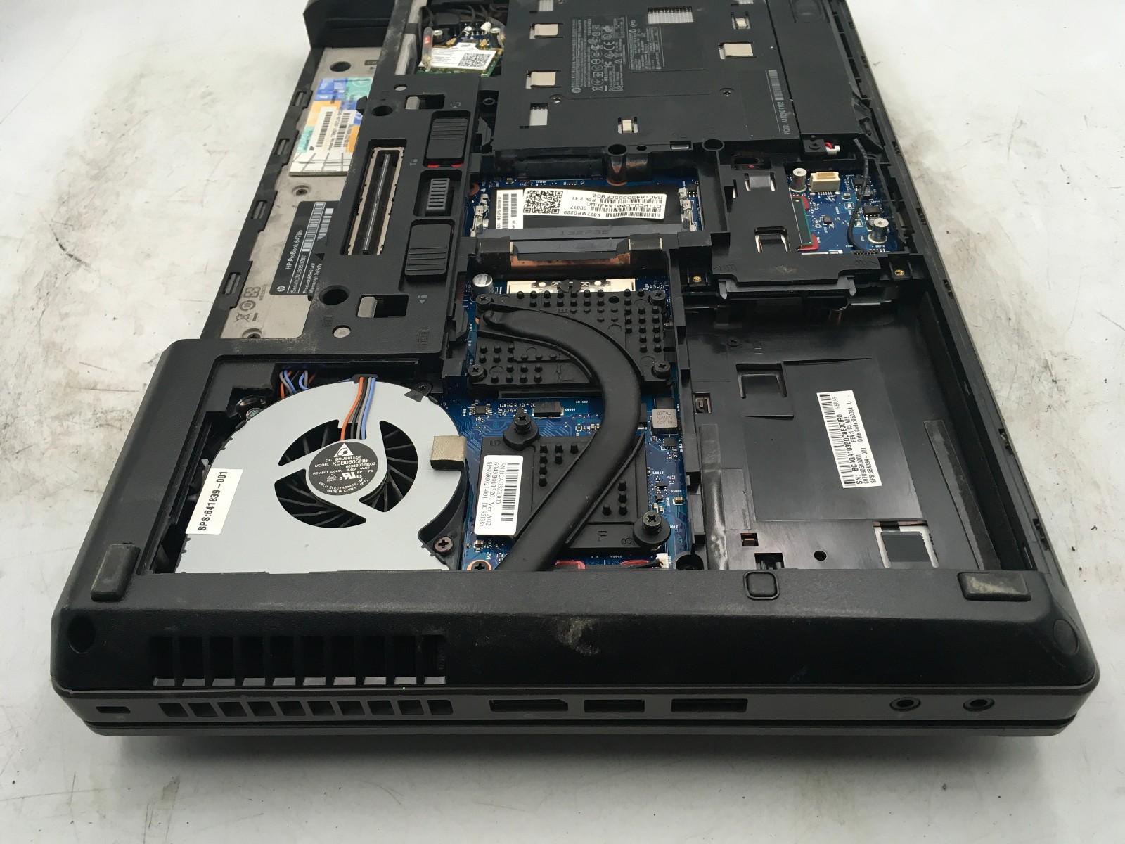 HP PROBOOK 6470B – BOOTS TO BIOS/LOCKED – INTEL I5 3340M – NO RAM – READ DESC-BB