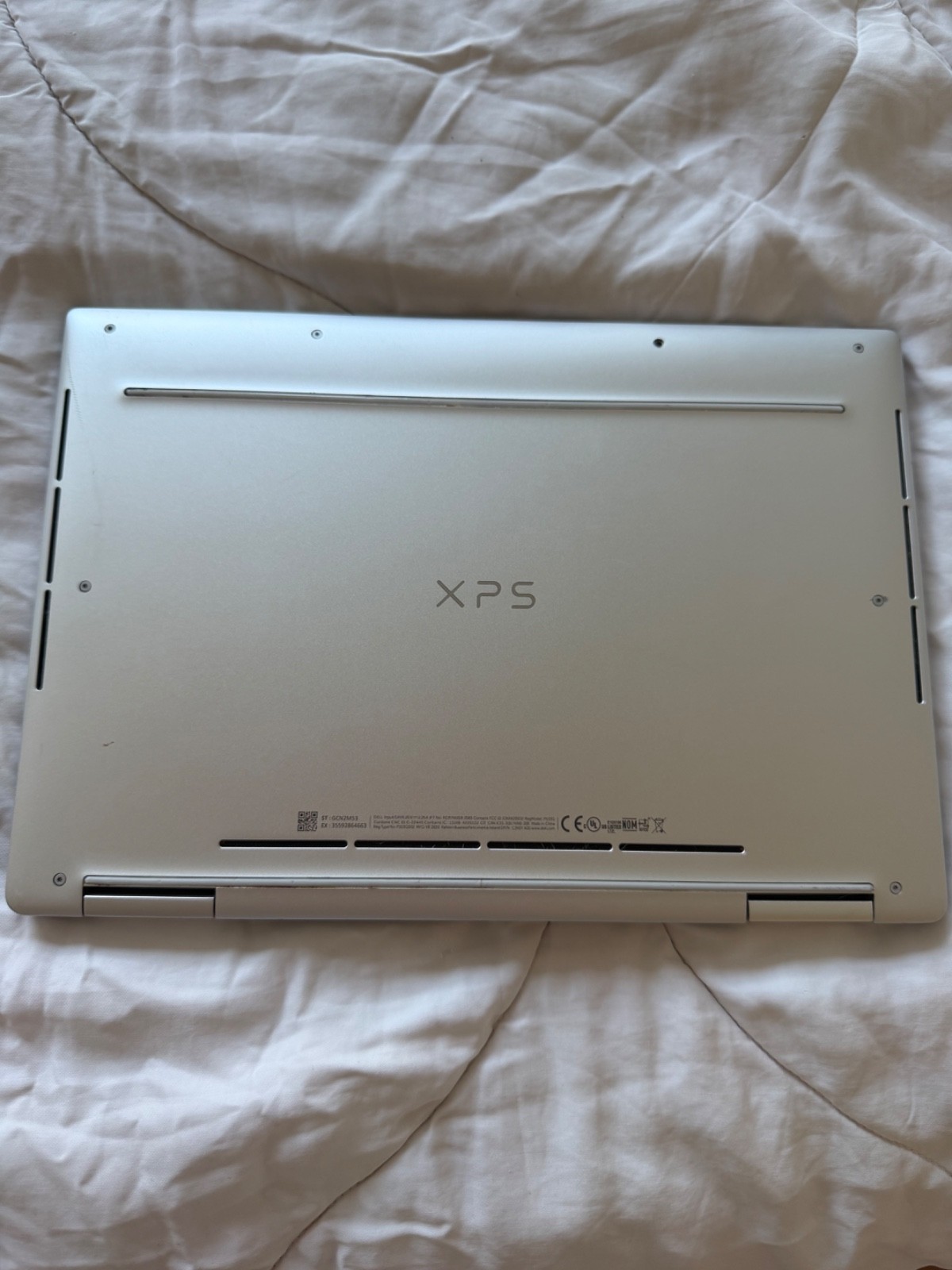 Dell XPS 13 9310 2-in-1 Convertible Tablet and Laptop Combo Silver 238 GB RAM