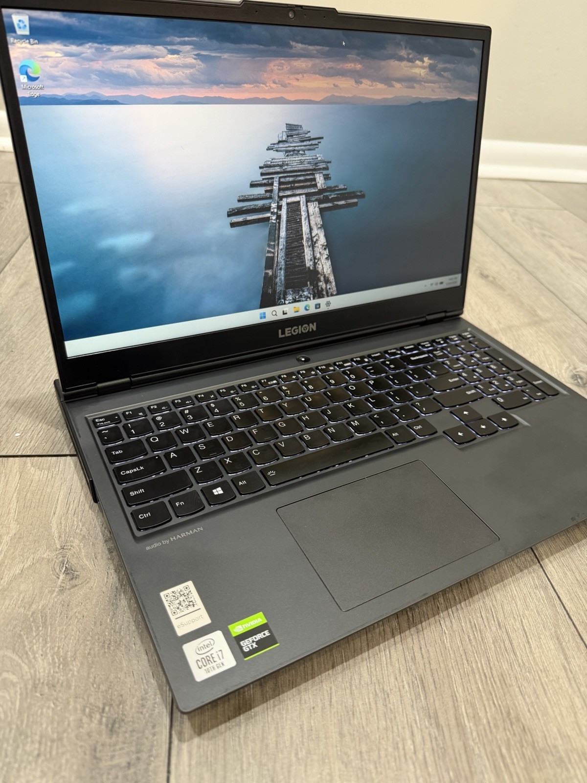 Lenovo Legion 5 15IMH05 Gaming Laptop i7-10750H GTX 1650 Ti 16GB RAM 512GB SSD