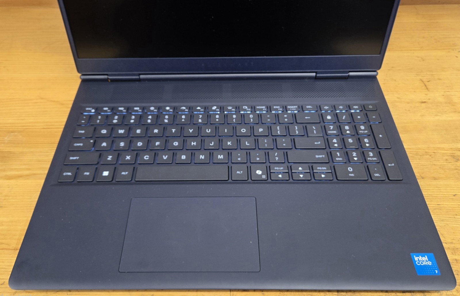 Alienware 16 Aurora Gaming Laptop, Intel 7-240H, 32 GB DDR5 RAM, 1 TB PCIe SSD