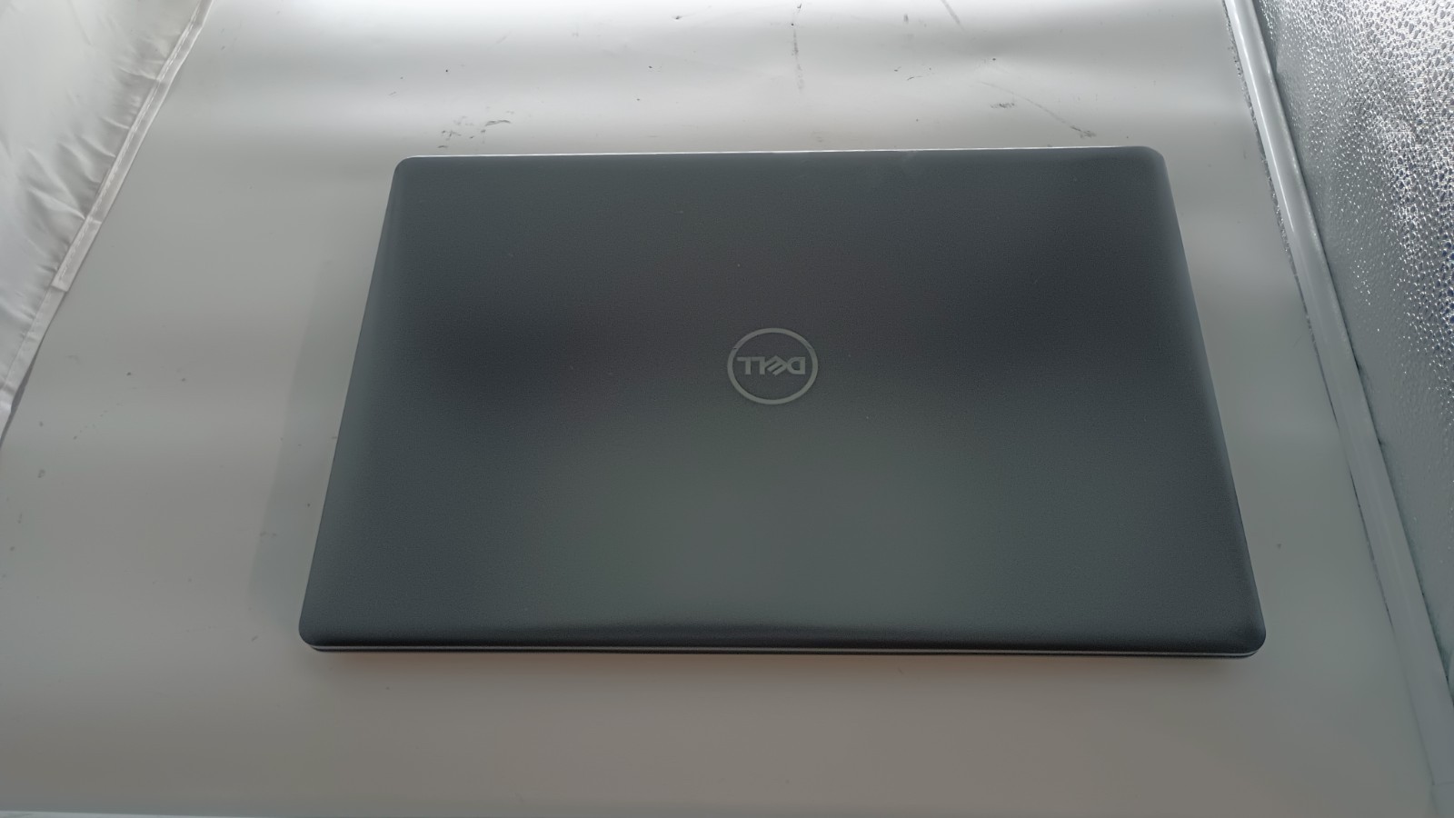 7056 Inspiron5570 w/charger.i3-8130U.8GB.250GB SSD.15.6″FHD Touch.W11.Read!