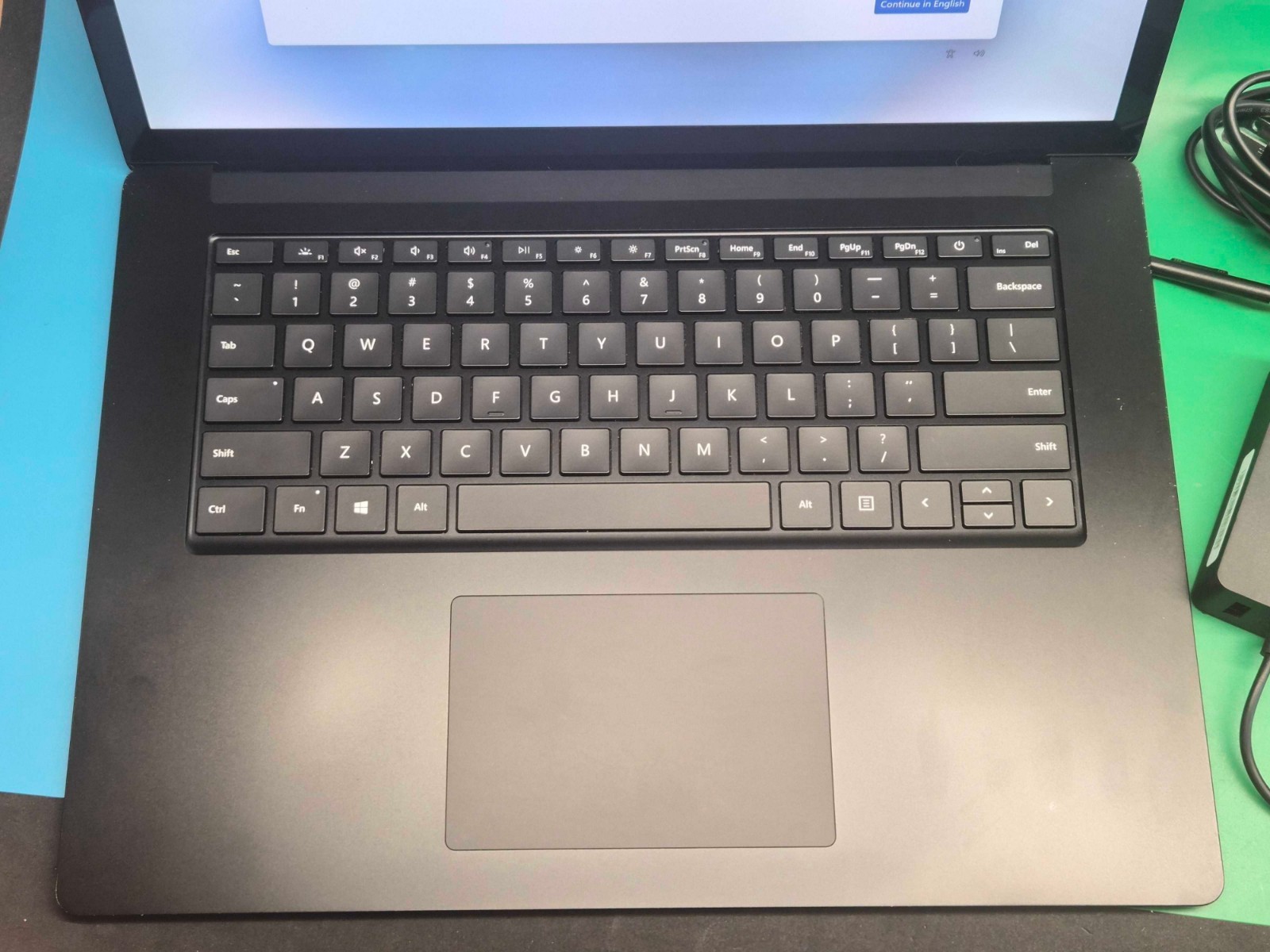 Microsoft Surface Laptop 4 1979 15″ i7-1185G7 3.0GHz 16GB RAM 512 GB SSD Grade B