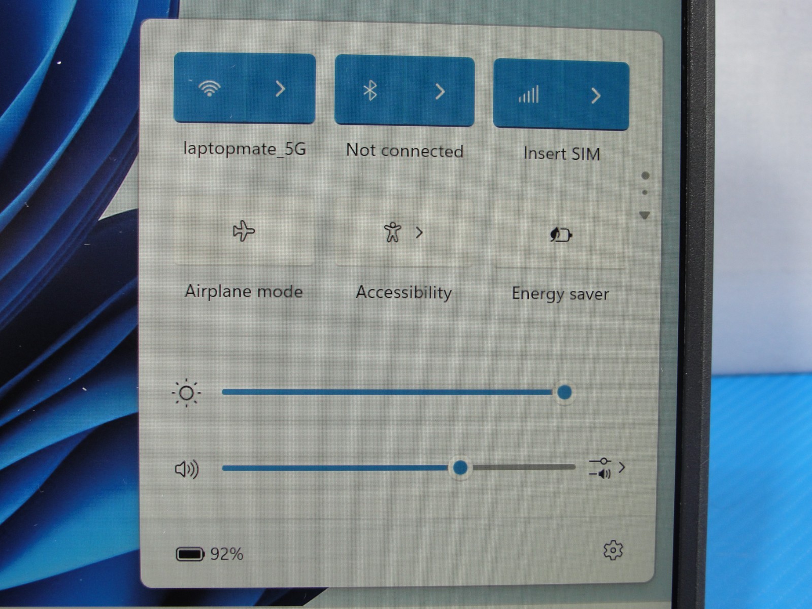 Dell Latitude 5430 14″ FHD 4G LTE i5-1235U 1.3GHz 16GB 256GB SSD W11Pro+PA