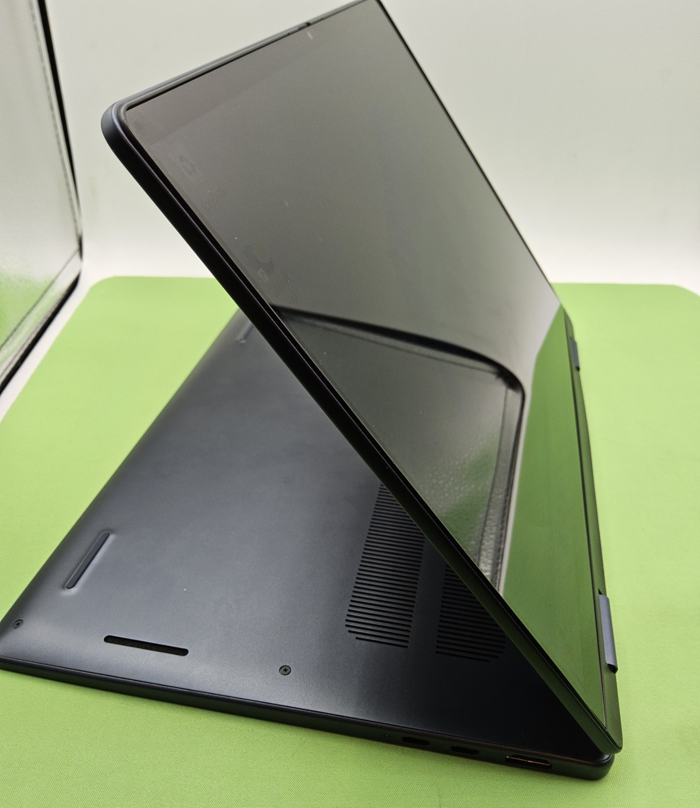 Dell 14 Plus DB04255 Windows 11 AMD Ryzen AI 7 350 2.0GHz 16GB RAM 1TB SSD
