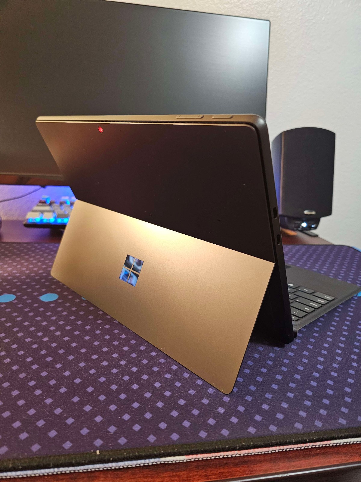 Microsoft Surface Pro 11 13″ Snapdragon X Elite 3.42 GHz 16GB 1TB SSD Excellent