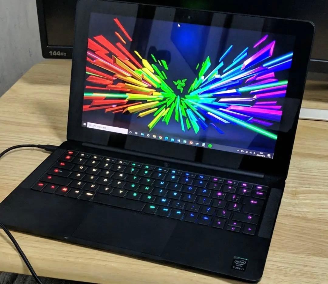 Razer Blade Stealth 4K Touchscreen Laptop Core i7 8GB RAM 512GB SSD Windows 10