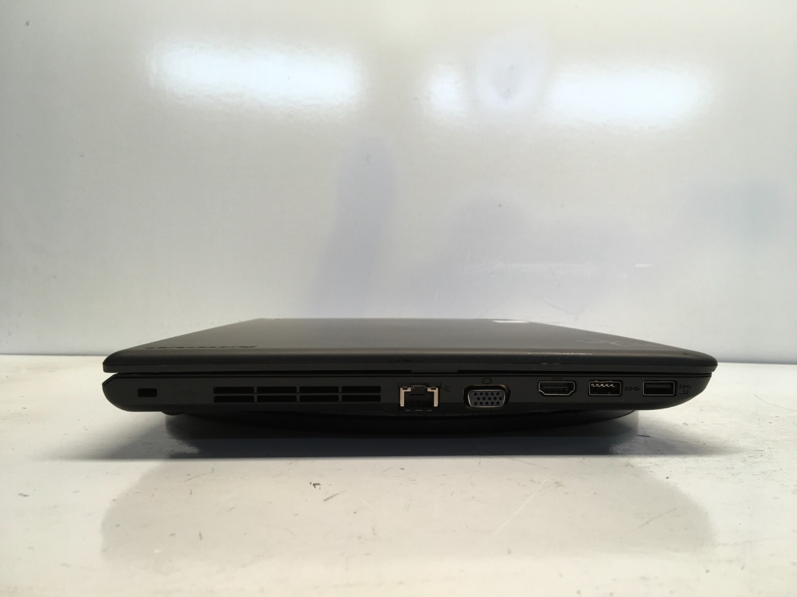 Lenovo ThinkPad E550 Intel i3-4005U 1.7GHz 4 GB NO HDD