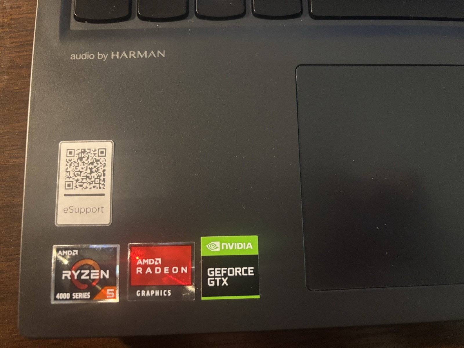 Lenovo Legion 5 Gaming Laptop Ryzen 5 4600H 16GB RAM GTX 1650 Ti W11 512GB SSD