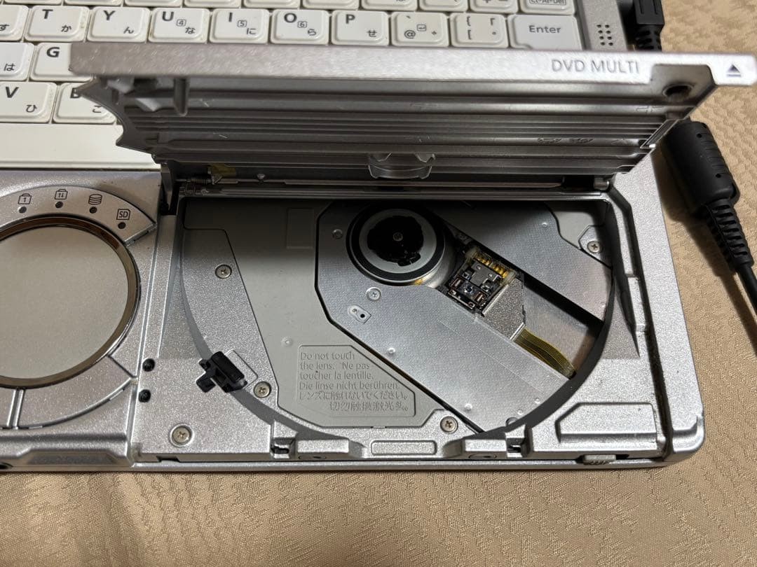 Panasonic Let’s Note CF-SX2 Intel Core i5 SSD 240GB GB 8GB Used w/AC DVD JP
