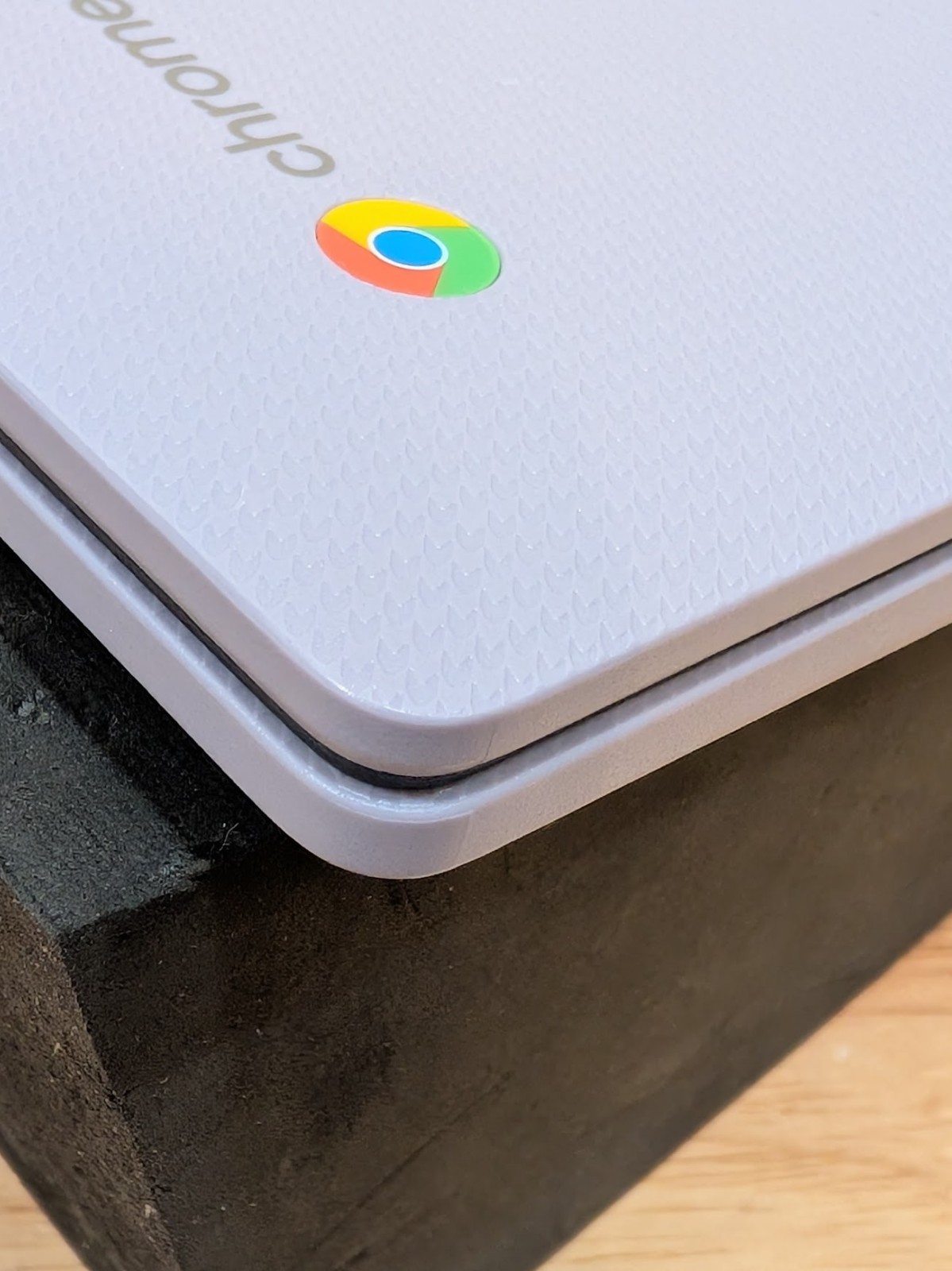 HP Chromebook 14at-nf000 14″ Intel N200 8GB 256GB SSD Intel UHD Lavender