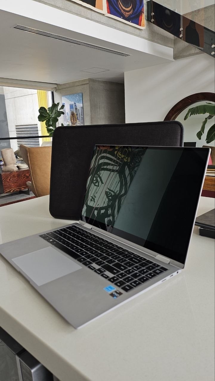 Samsung Galaxy Book2 Pro 360 15.6″, Intel Evo i7, convertible Laptop +S Pen Case