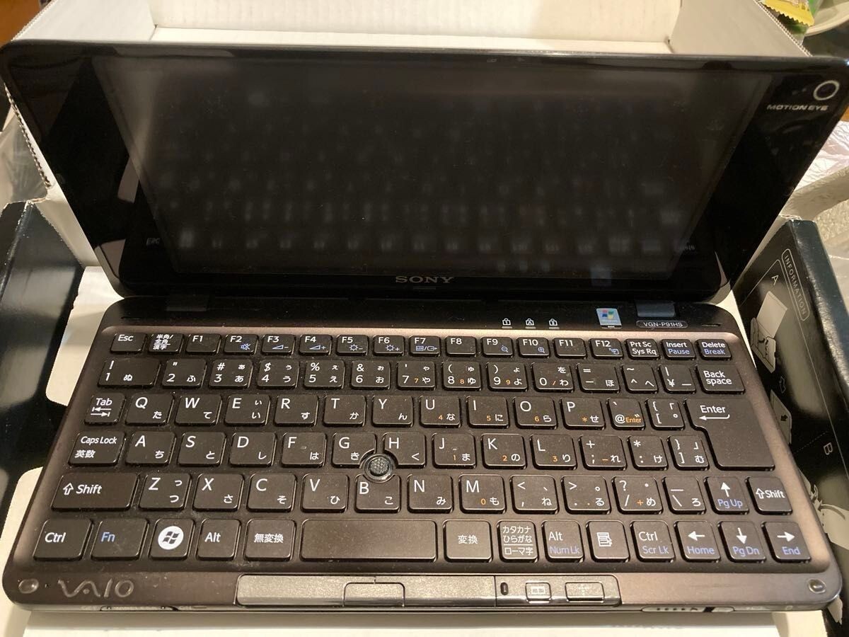SONY VAIO TYPE P VGN-P91HS Intel Atom Z550(2GHz) SSD 64GB RAM 2GB w/box