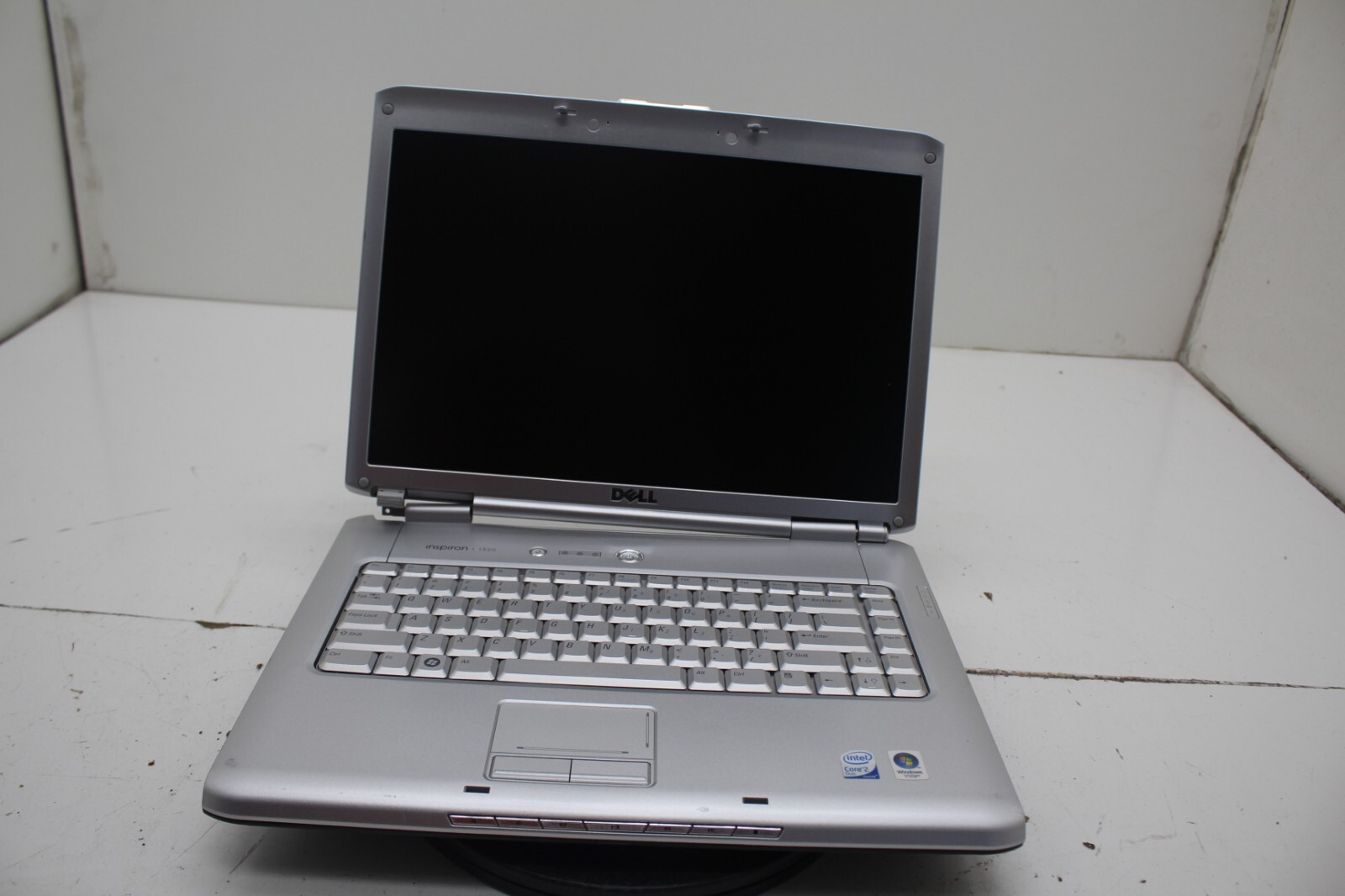 Dell Inspiron 1520 Core 2 Duo 3GB Ram – No HDD, Bad Battery – Screen issue-Parts
