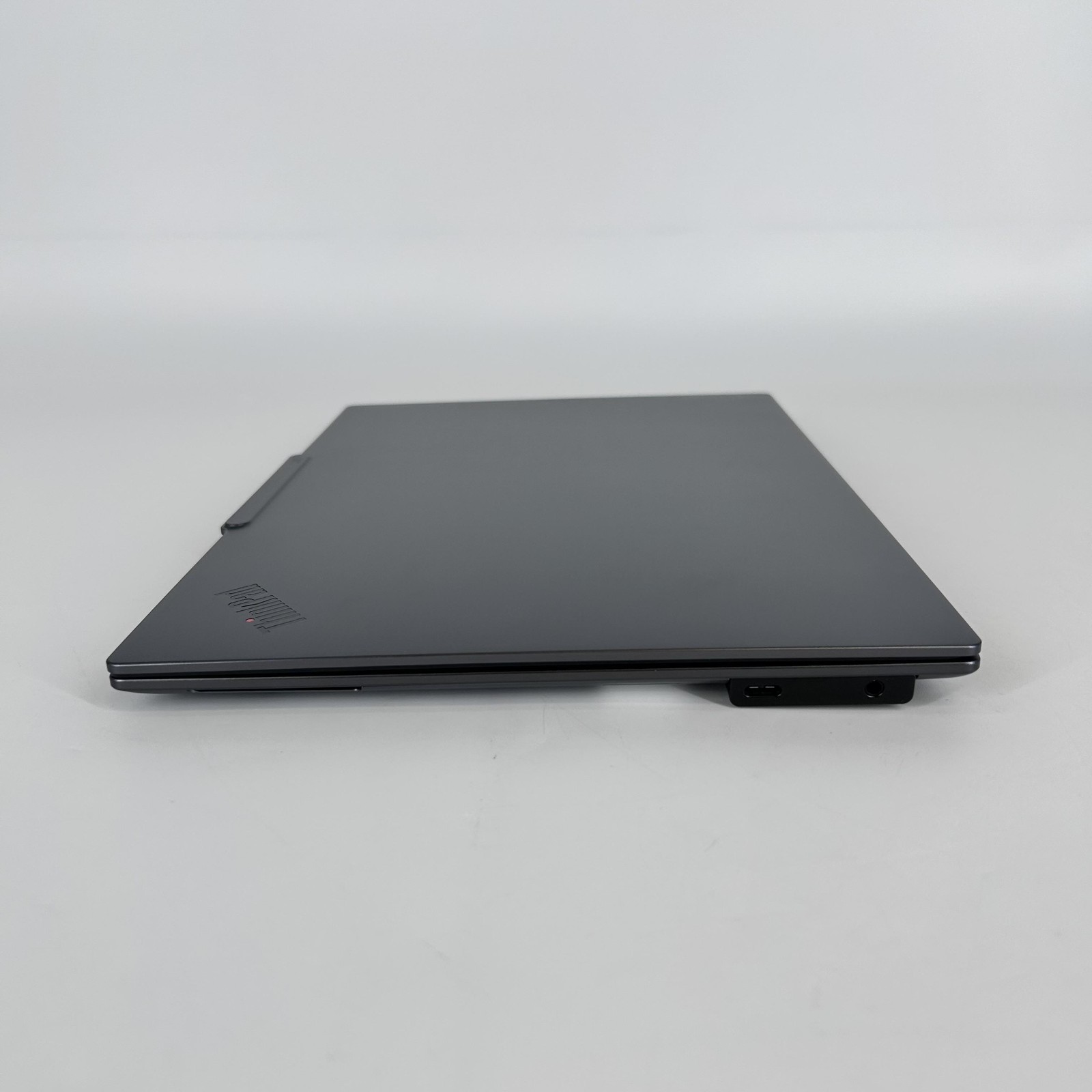 Lenovo ThinkPad X9 14 Gray QHD+ TOUCH 2.2GHz Ultra 7 268V 32GB 1TB SSD Excellent