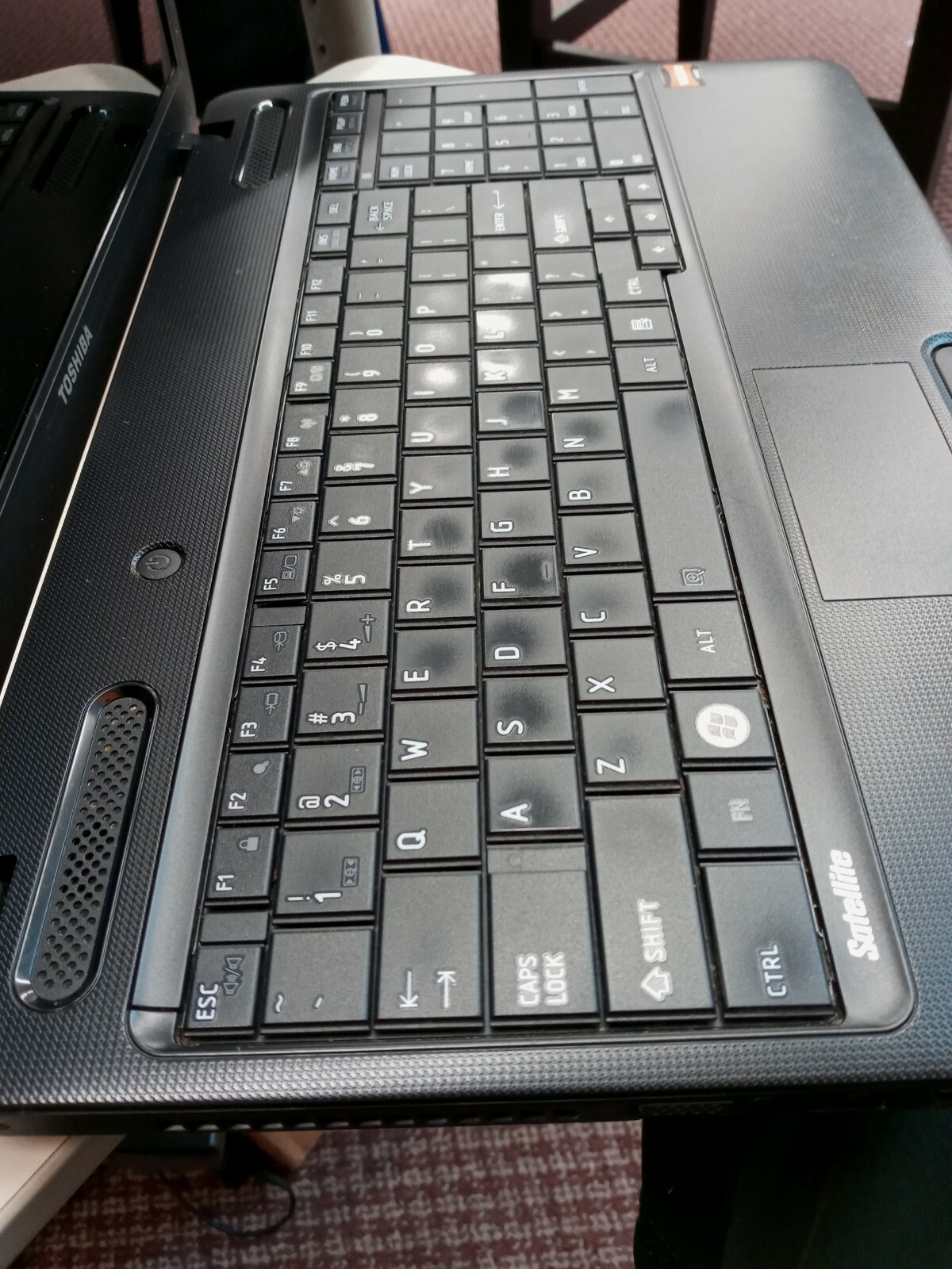 603 – Toshiba Satellite C655D-S5130 FOR PARTS / AS-IS