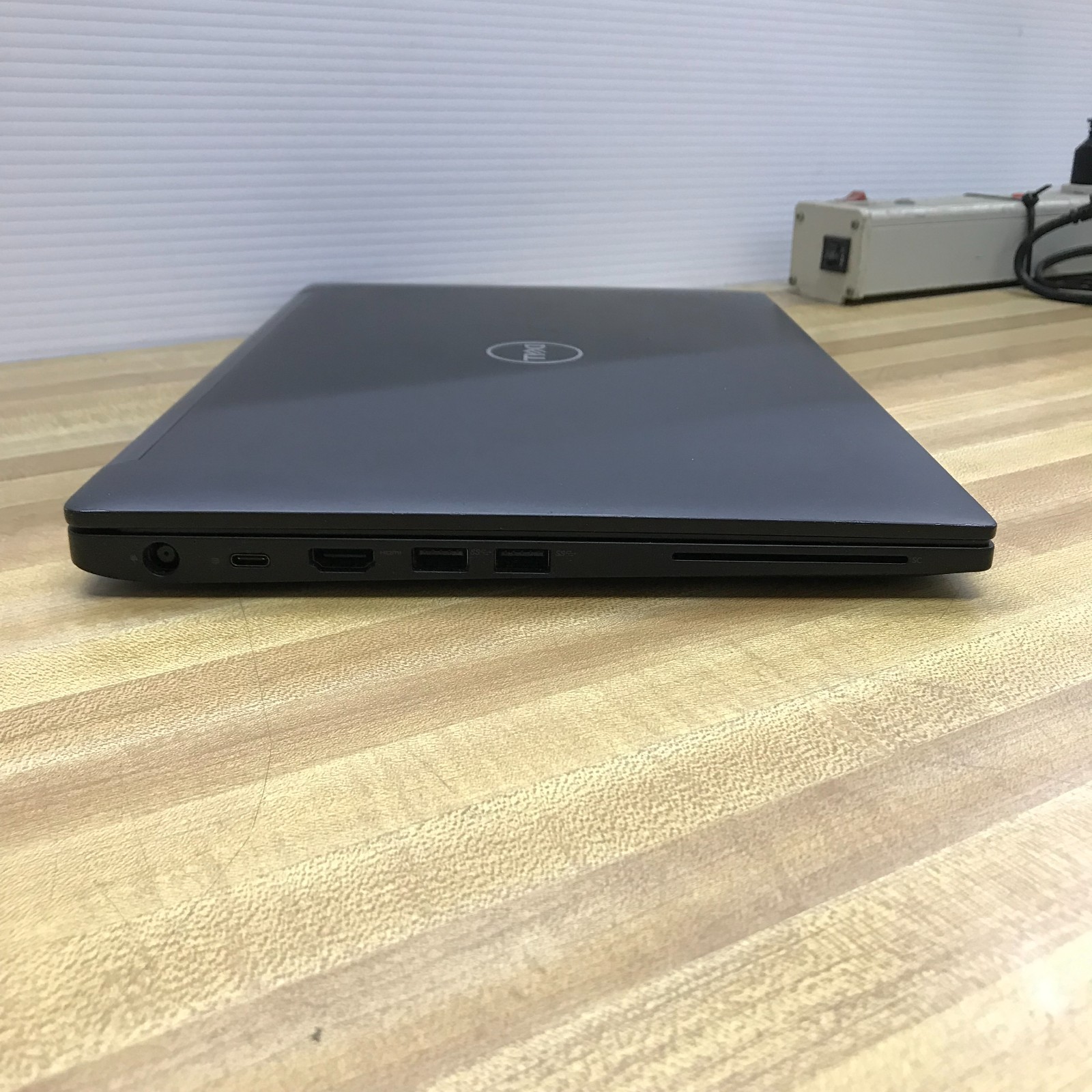 Dell Latitude 7490 14″ Laptop i7-8650U 1.90GHz 16GB RAM 512GB SSD Windows 11 Pro