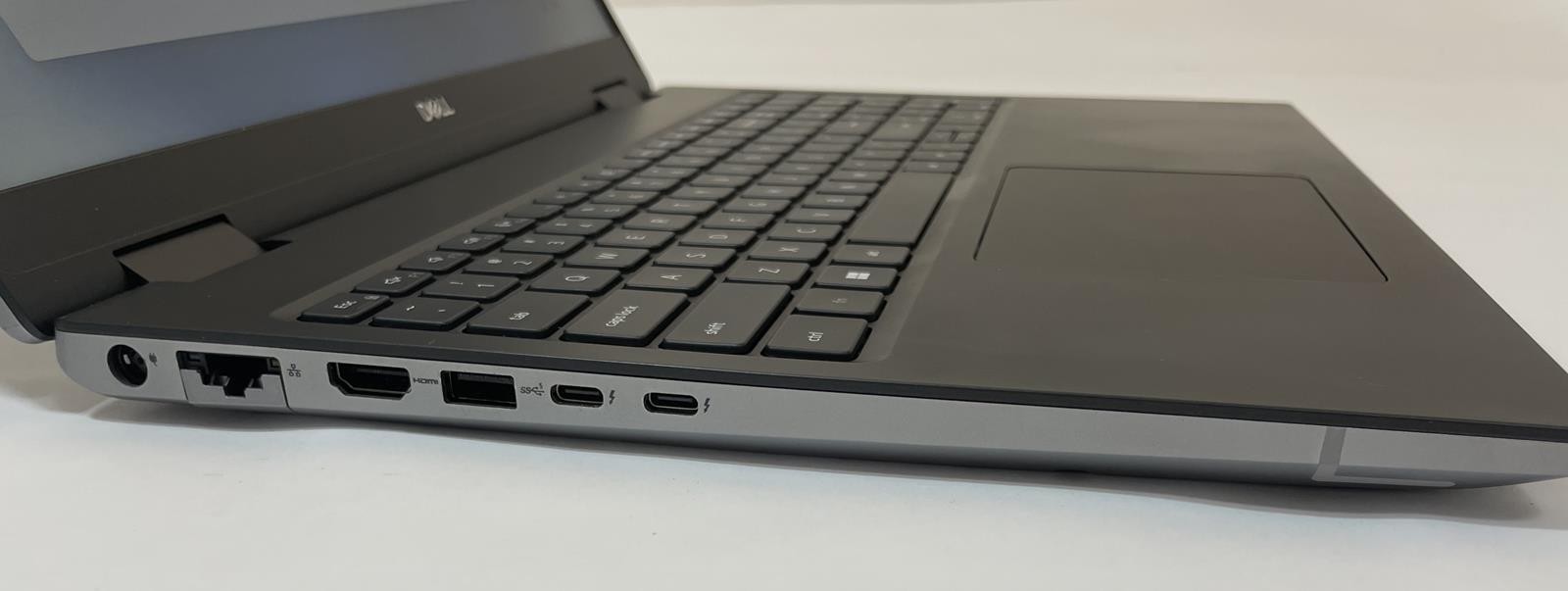 DELL PRECISION 7670 16″ Laptop Core i5 12600HX 32GB 512GB NVMe Windows 11 -Good