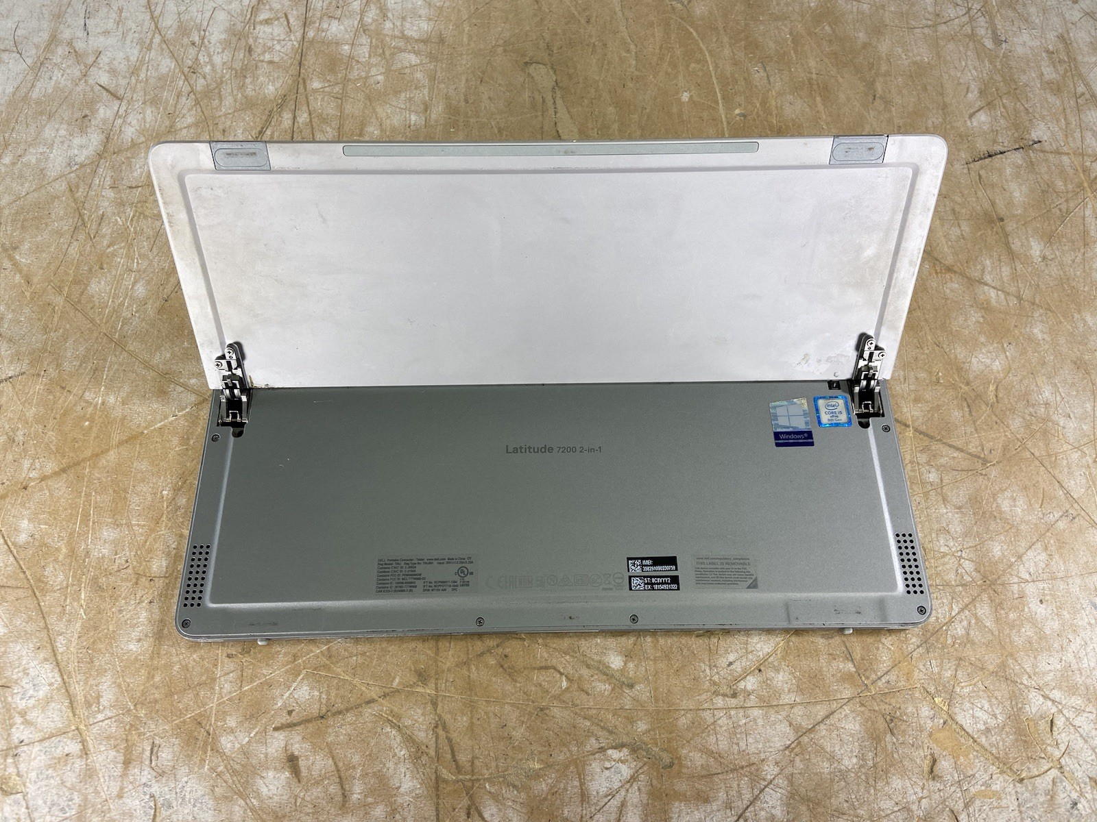 DELL LATITUDE 7200 2-IN-1 i5-8365U @ 1.60GHz, 8GB RAM, NO HDD/OS – (FOR PARTS)