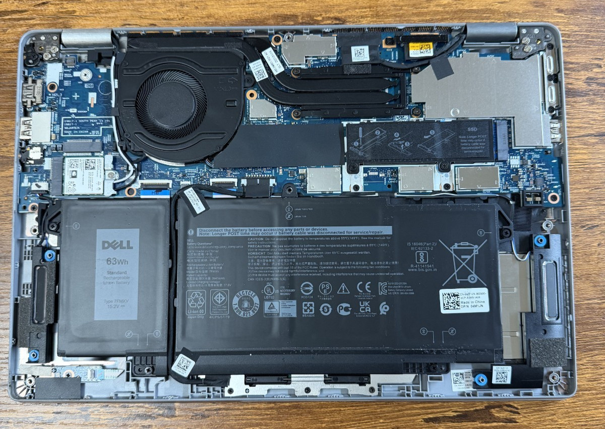 Dell Latitude 5320 Intel(R) Core(TM) i7-1185G7 16 GB RAM 256 GB SSD 13.3″