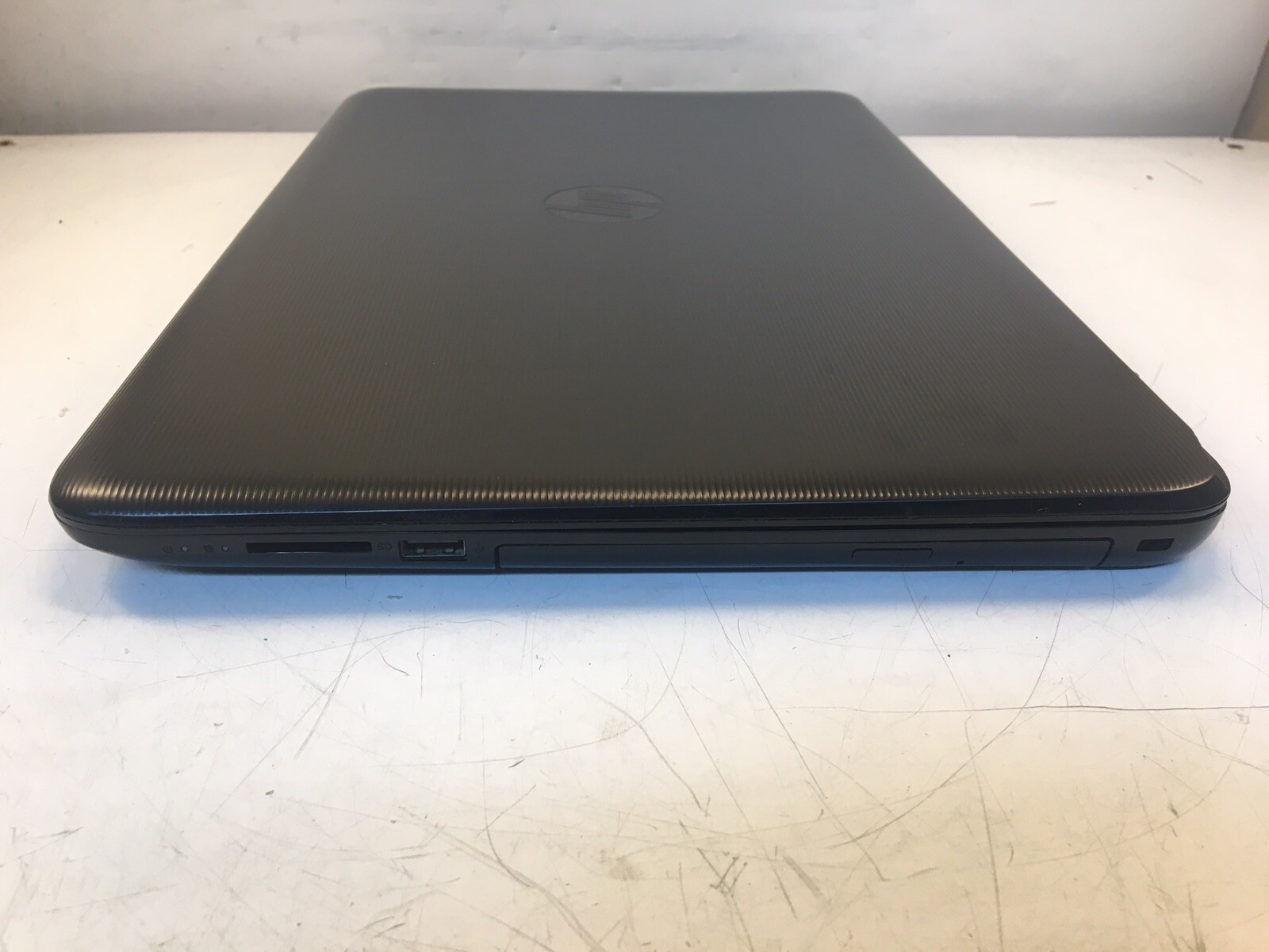HP 15-BA009dx Laptop | AMD A6-7310 R4 2.00ghz | 4GB | No HDD/OS – Boots to Bios