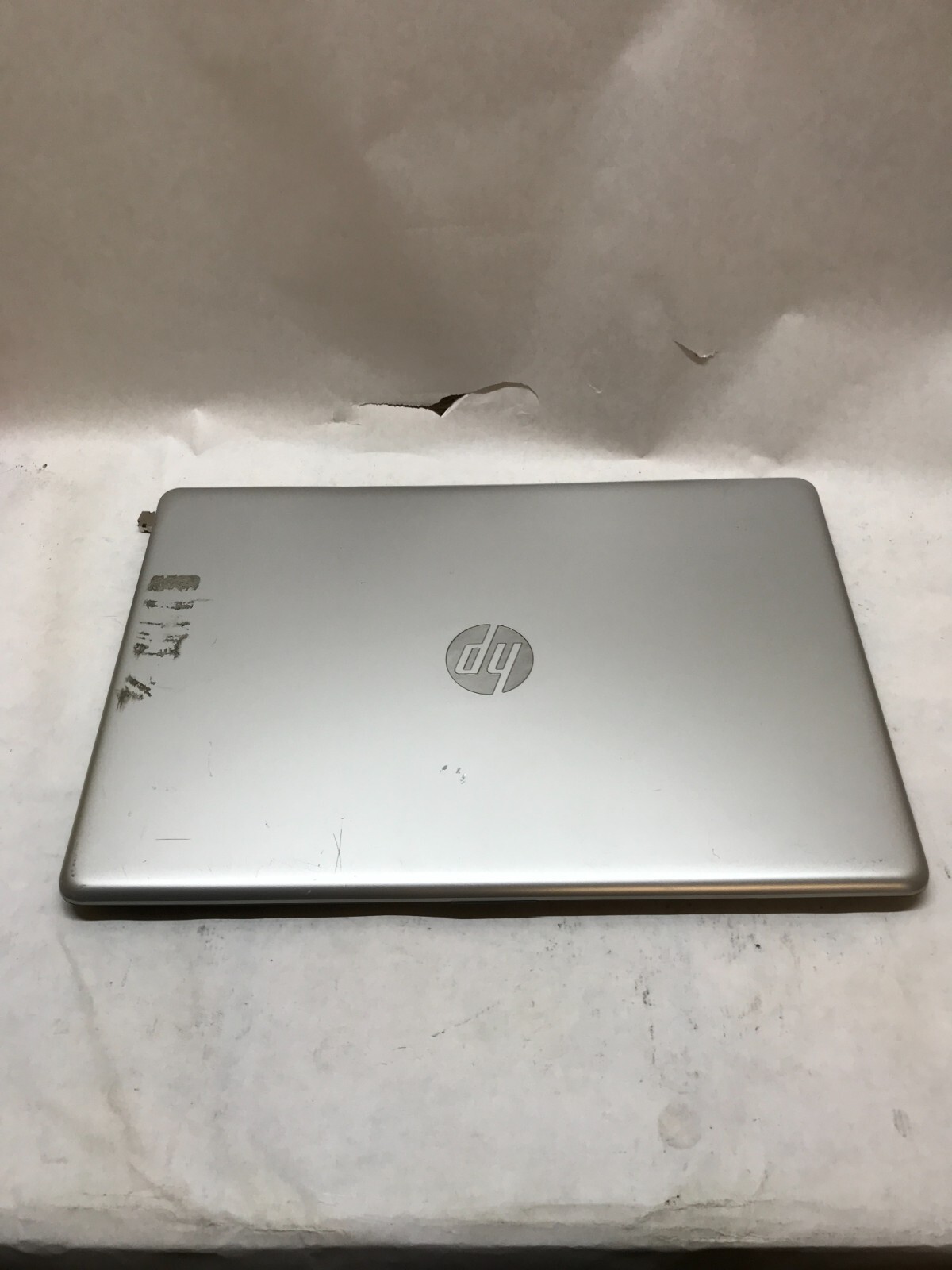 HP Pavilion 17-BS 17″ Unknown Specs NO RAM NO HDD/OS For Parts/Repair AS IS – DW