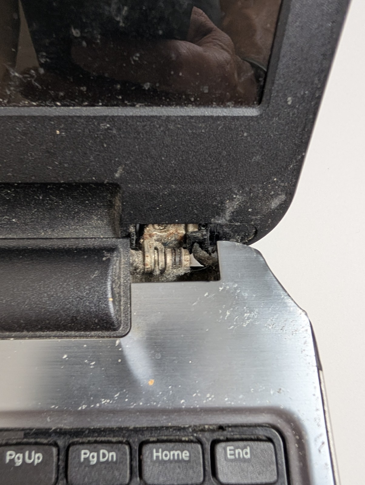 Dell Inspiron 15R (Model 5537) laptop. This unit is not working and is being…