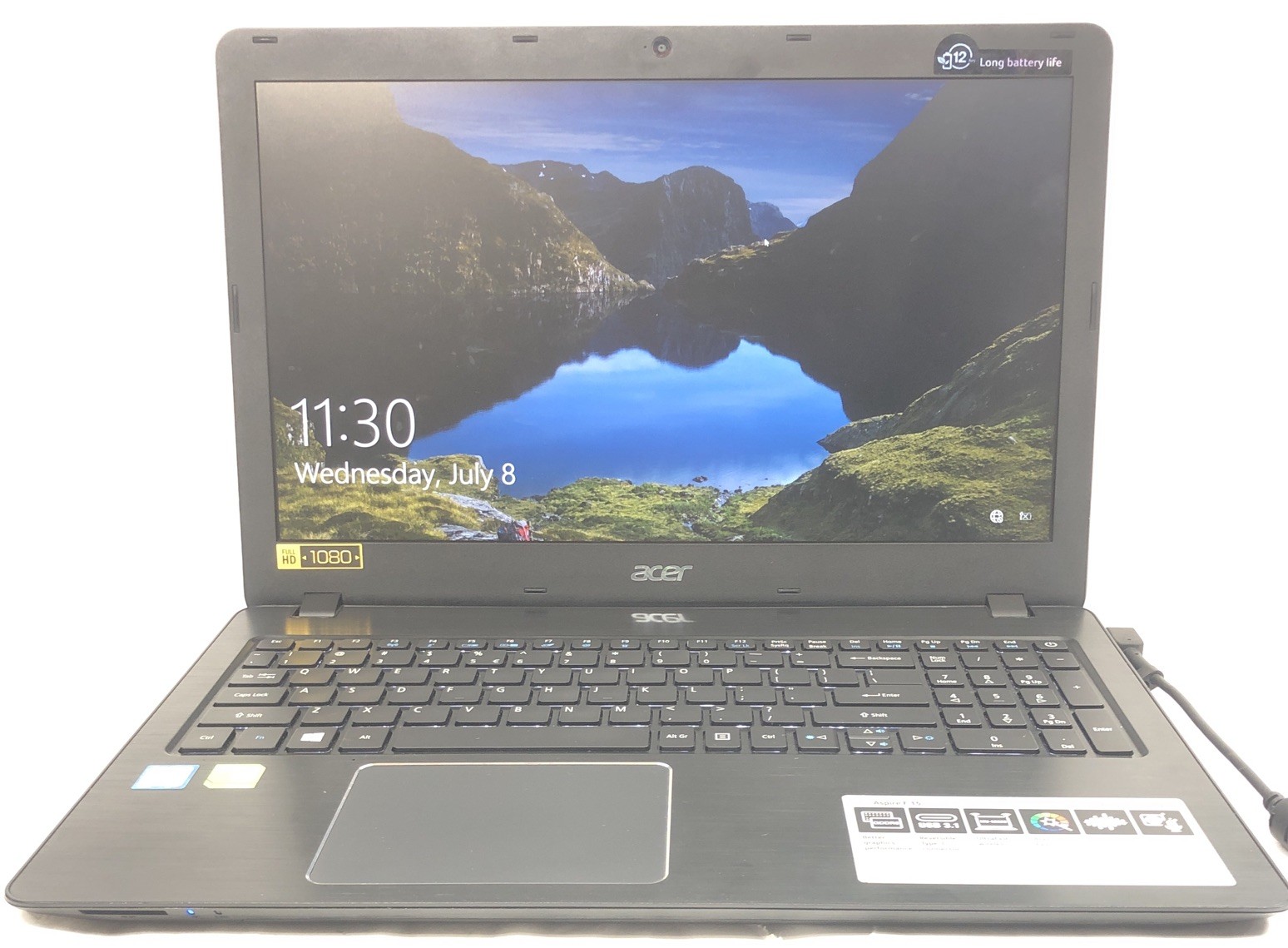 Acer Aspire F 15, i7-7500U @2.7GHz, Nvidia Geforce 940MX 16GB RAM, 250GB SSD W10