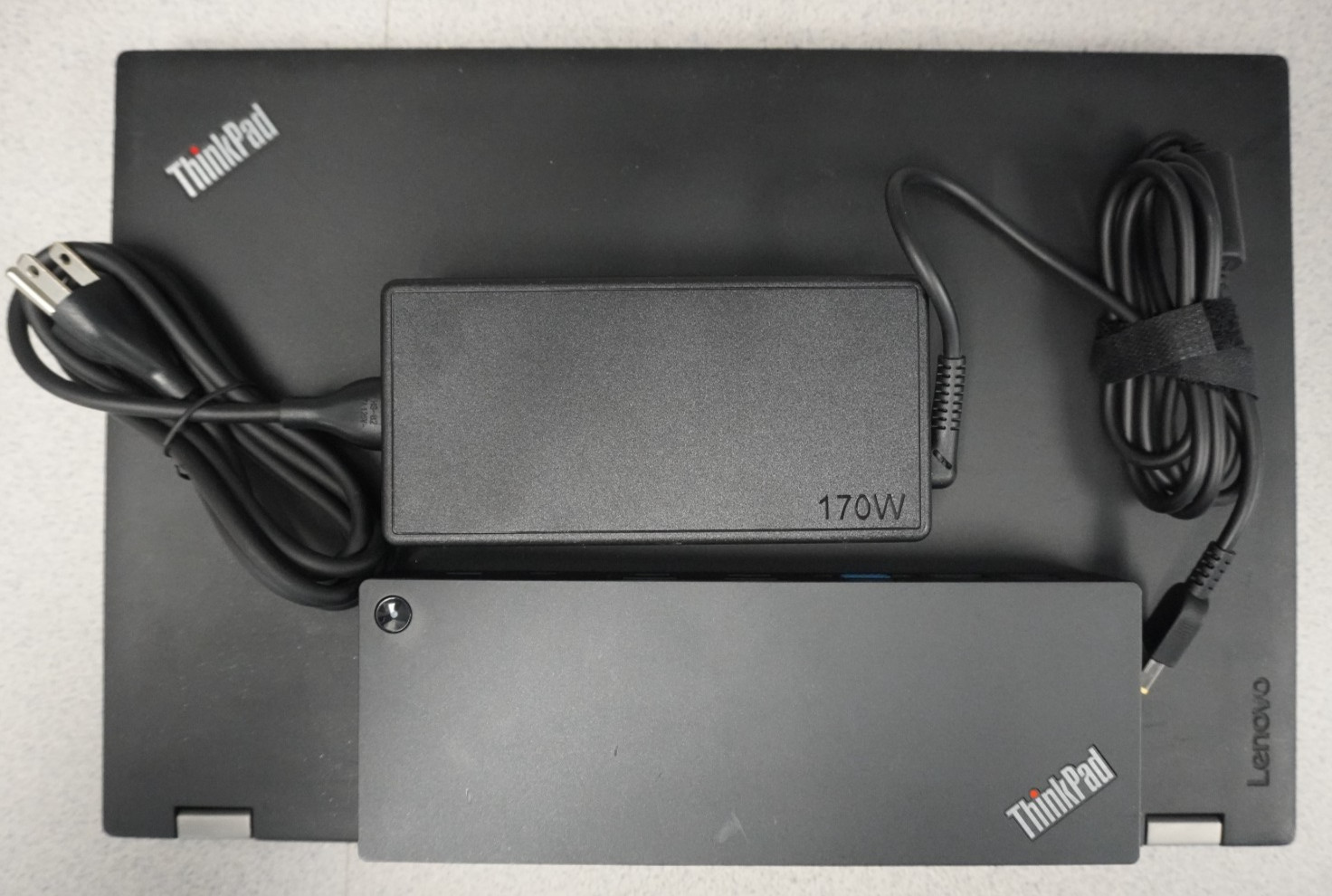 Lenovo Thinkpad P50 15.6″ Intel i7-6700HQ 16GB RAM 2TB+256GB NVMe Quadro 1000M
