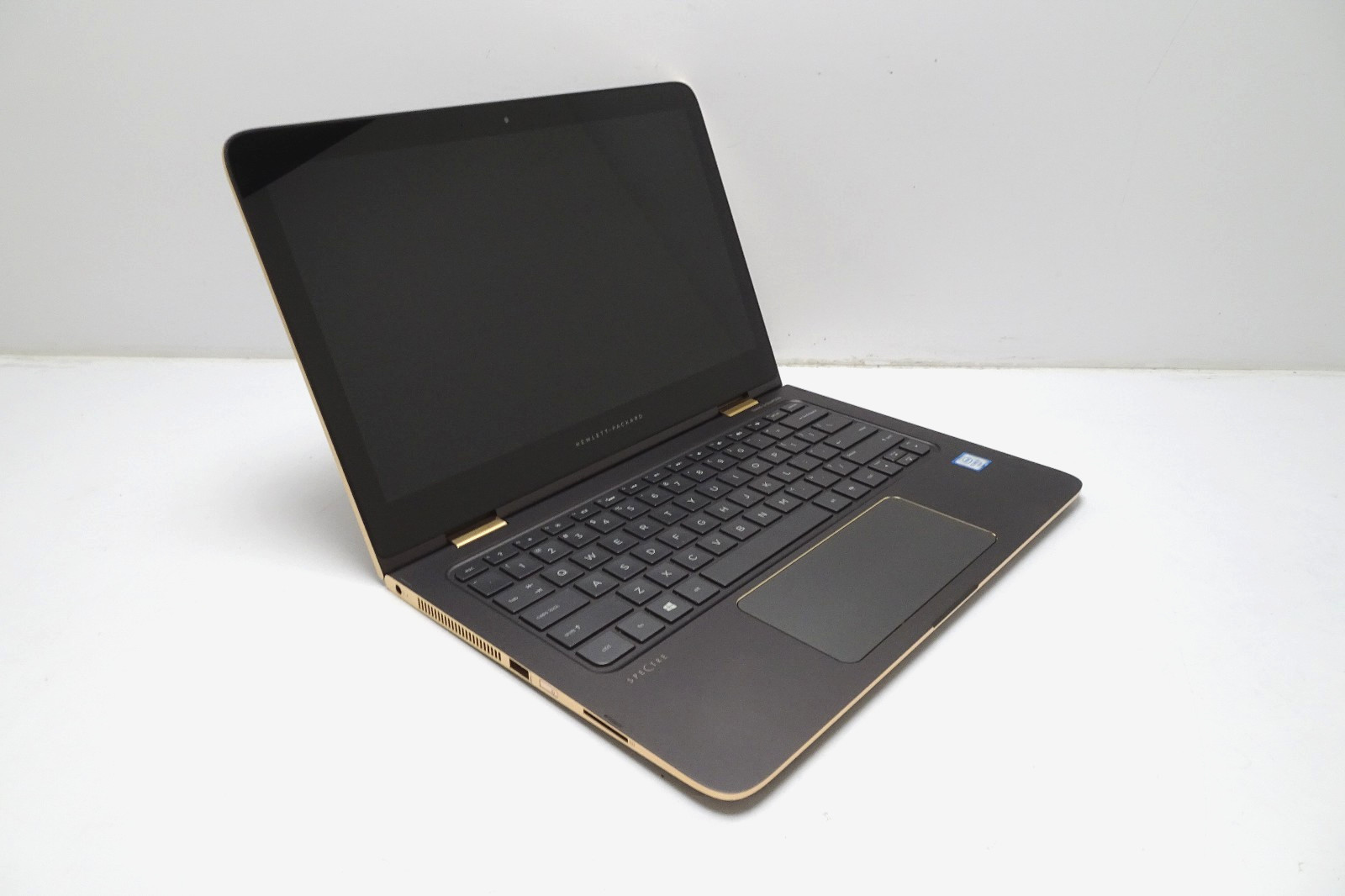 HP Spectre x360 Convertible | i7-6500U | 16GB RAM | 256GB SSD | LINUX | READ