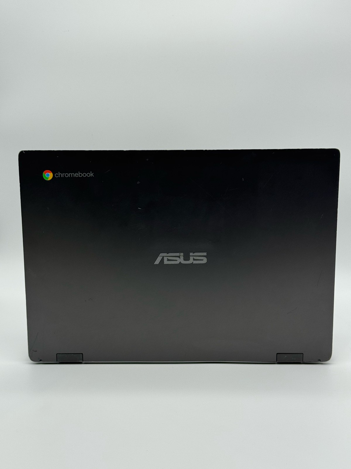 (BROKEN) ASUS Chromebook 14in FHD Laptop MediaTek Kompanio 520 4GB RAM 64GB