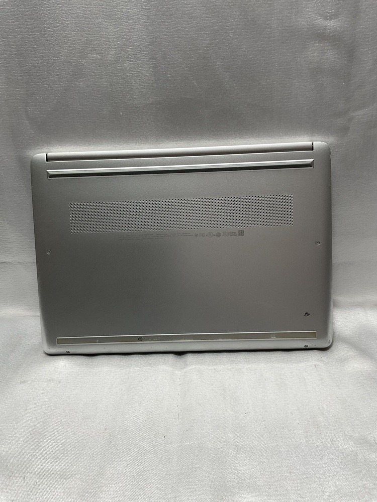 HP 14-fq0022od AMD 3020e 1.2GHz 57GB SSD 4GB RAM Radeon Graphic