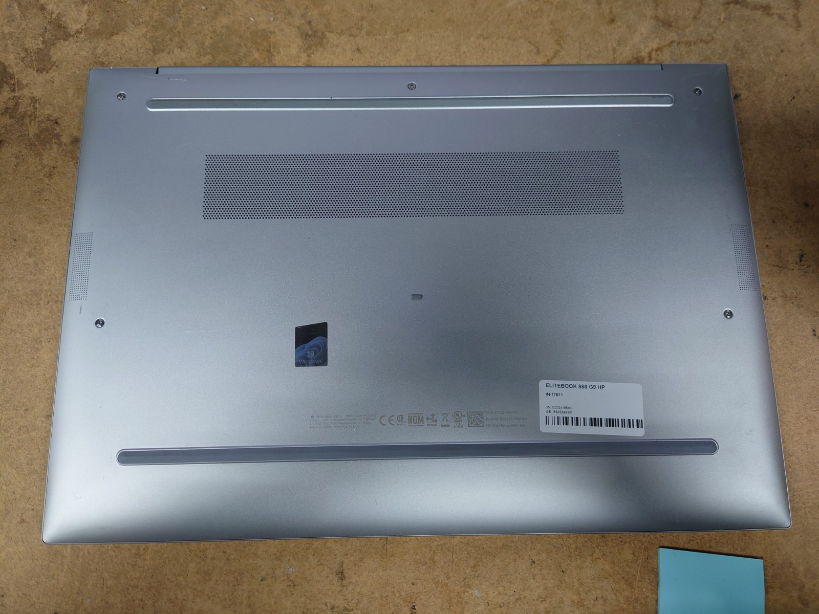 HP EliteBook 860 G9 16” WUXGA i5-1245U 16GB RAM No OS/SSD
